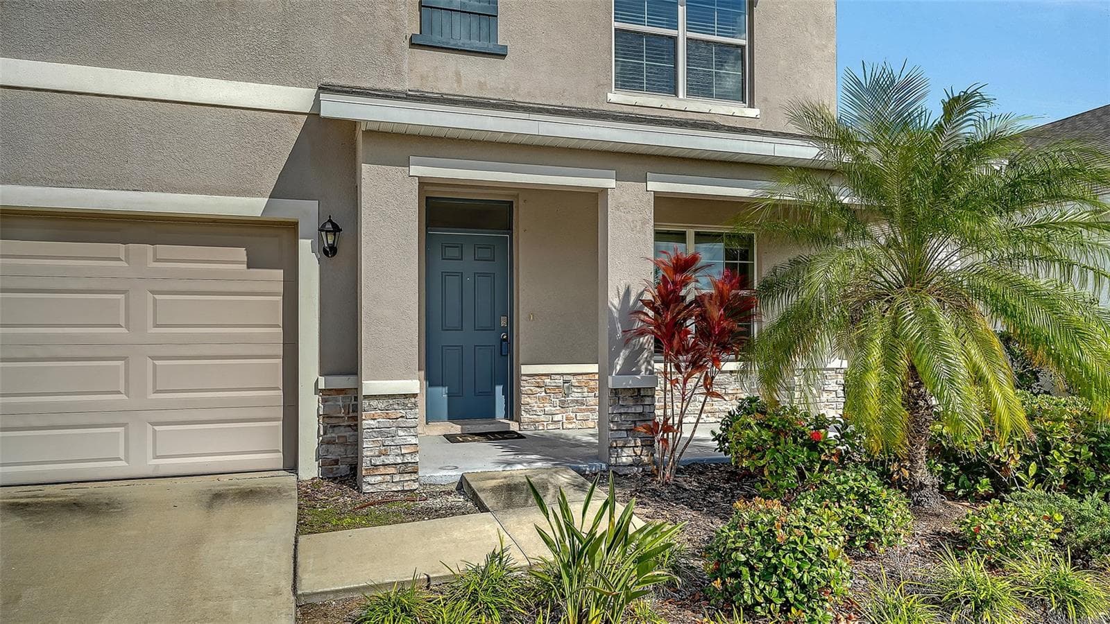 Single Family Residence at 17329 RESERVA DR, BRADENTON, photo 7 of 59