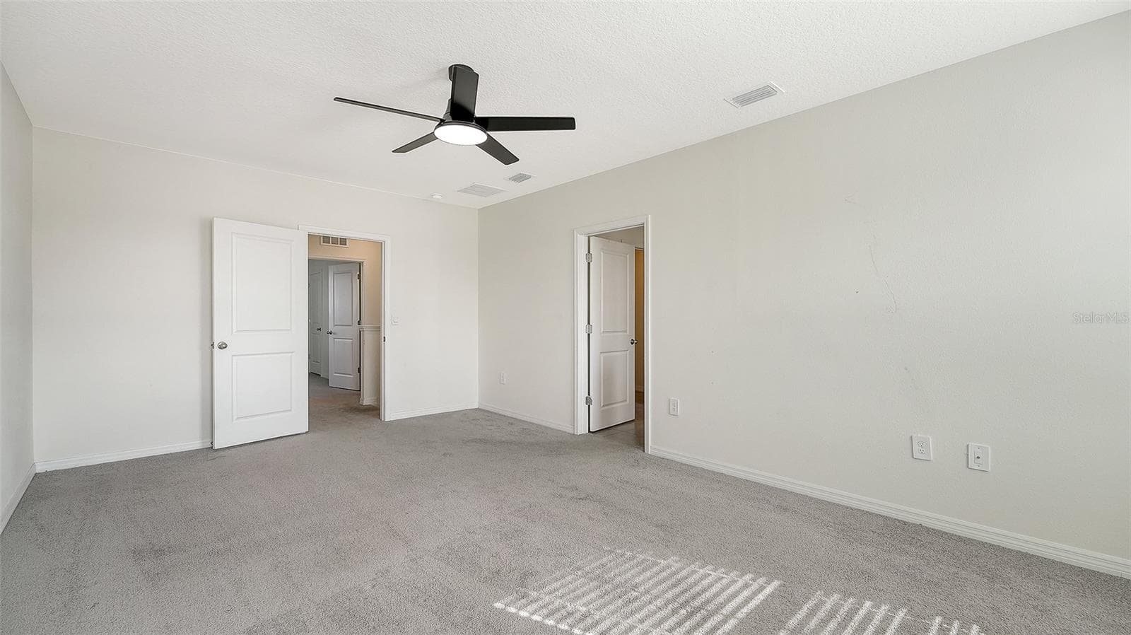 Single Family Residence at 17329 RESERVA DR, BRADENTON, photo 25 of 59