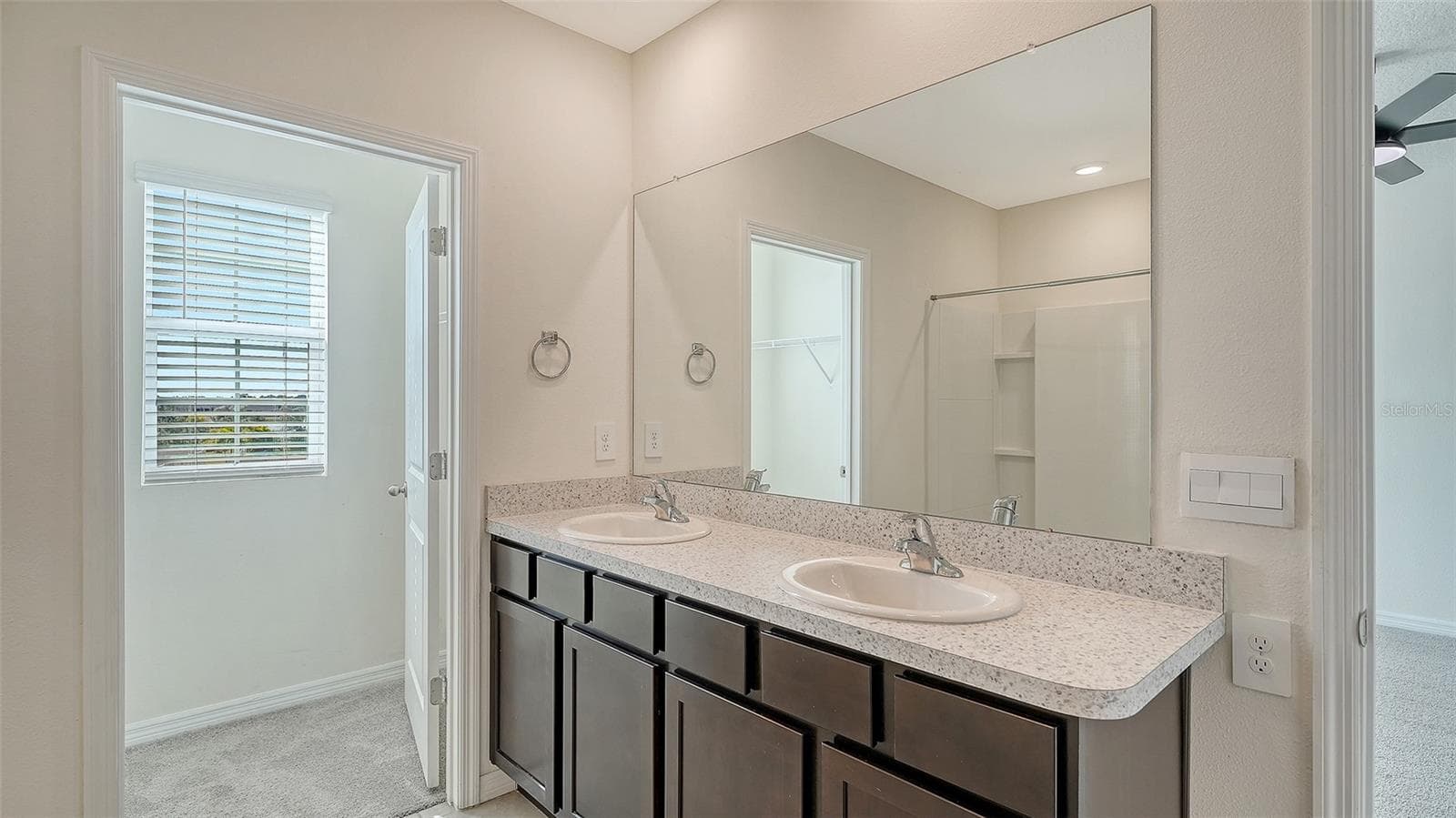 Single Family Residence at 17329 RESERVA DR, BRADENTON, photo 26 of 59