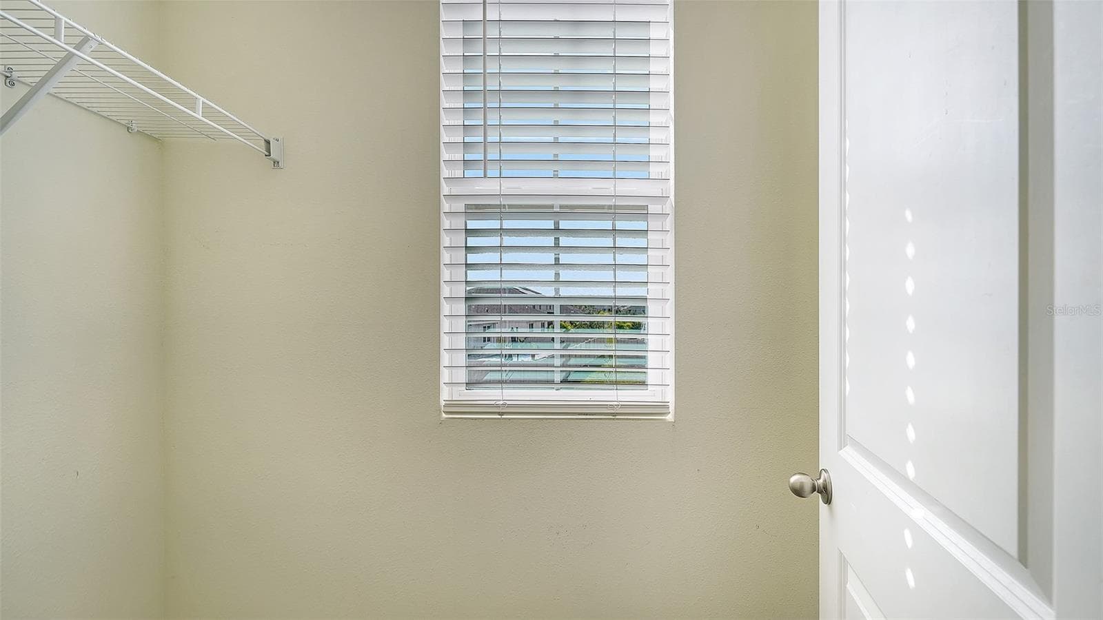 Single Family Residence at 17329 RESERVA DR, BRADENTON, photo 29 of 59