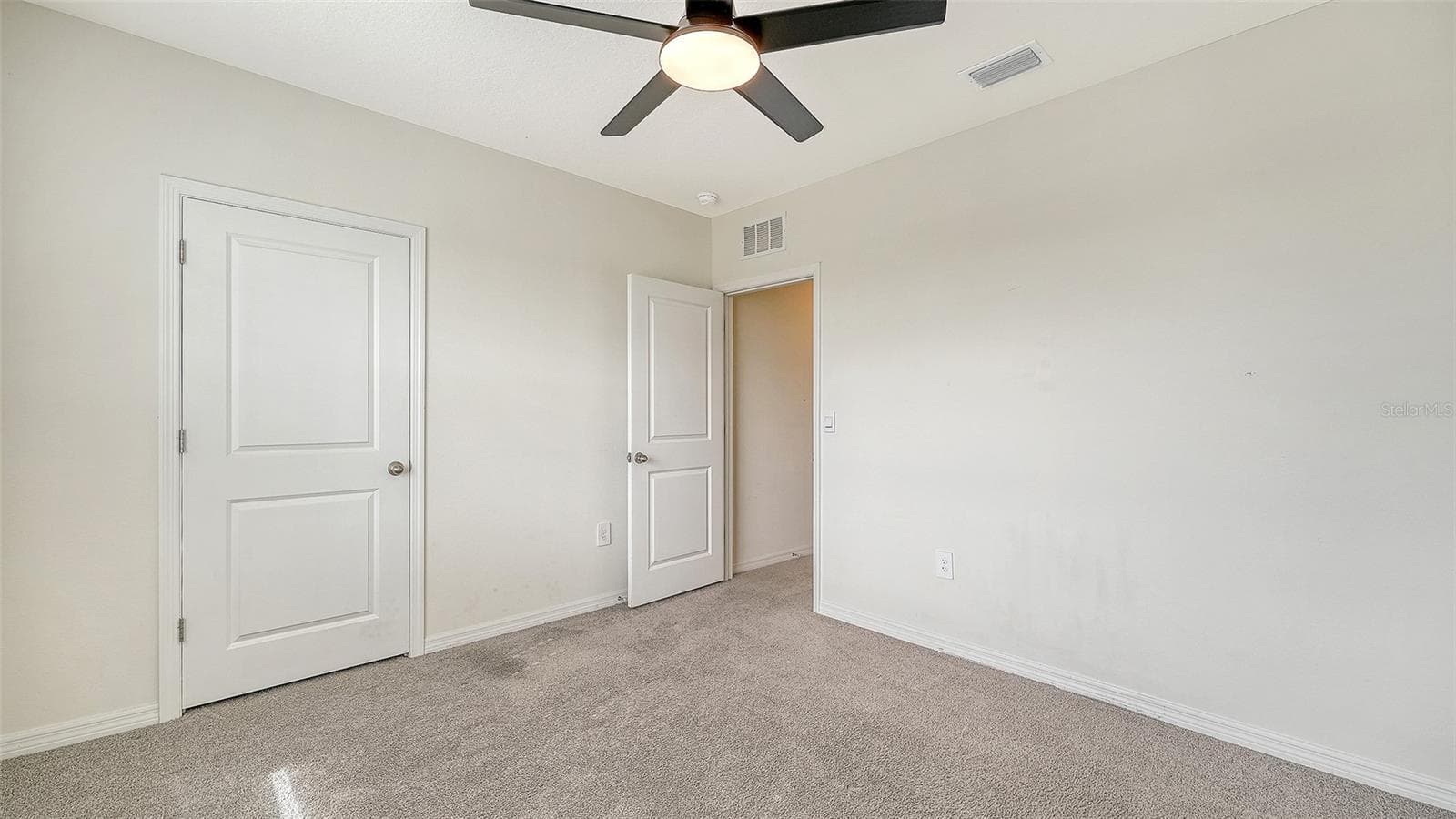 Single Family Residence at 17329 RESERVA DR, BRADENTON, photo 40 of 59