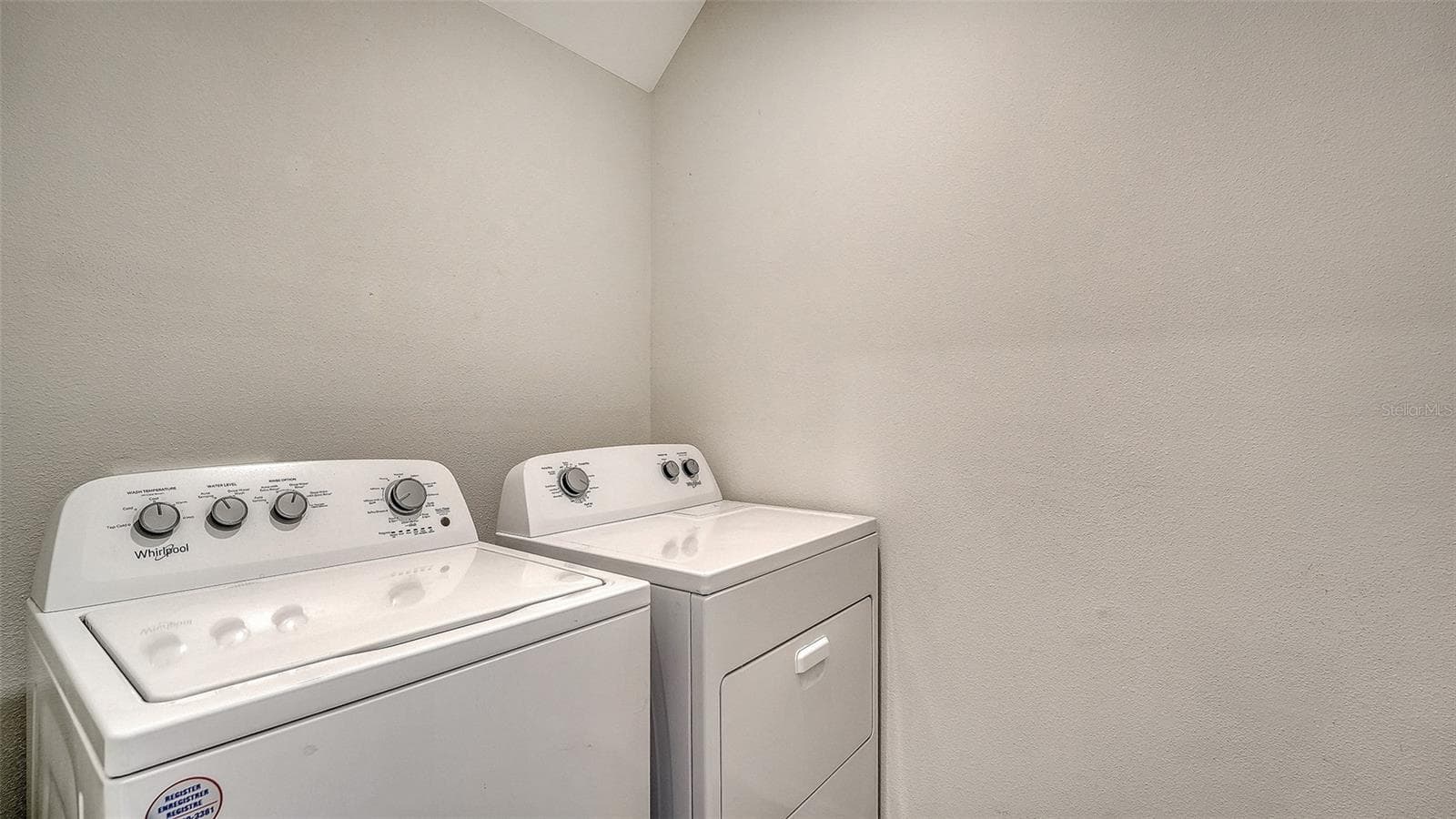 Single Family Residence at 17329 RESERVA DR, BRADENTON, photo 44 of 59