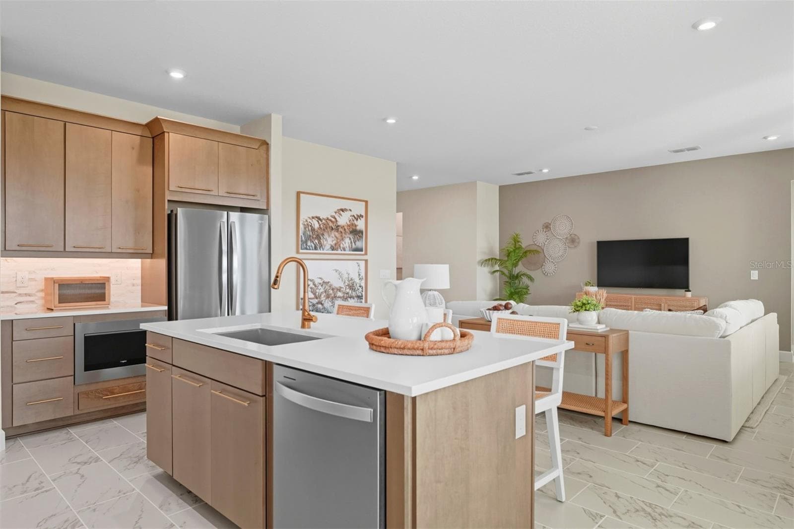Waterbrooke Dahlia Model Kitchen - 2814 SWEET ACACIA DR, CLERMONT