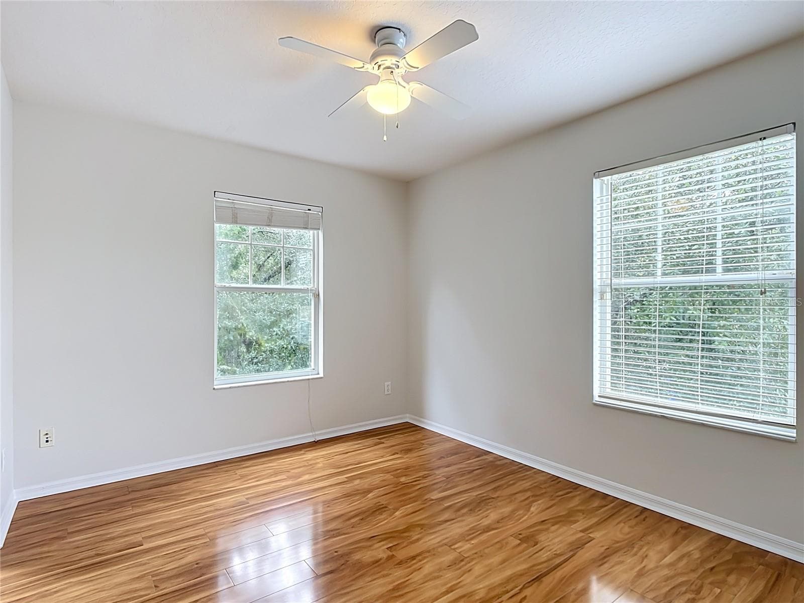 Guest Bedroom with Conservation Views - 1003 OLD BLUSH RD, CELEBRATION