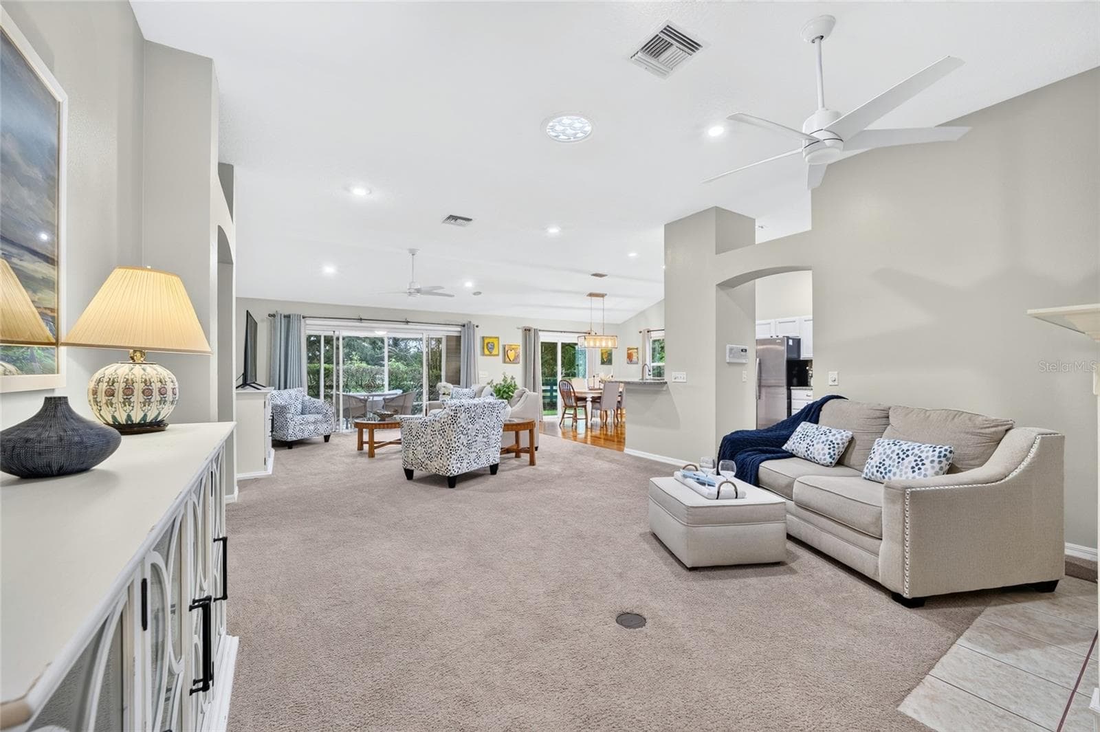 Dining area & Great room - 1177 OAK FOREST DR, THE VILLAGES