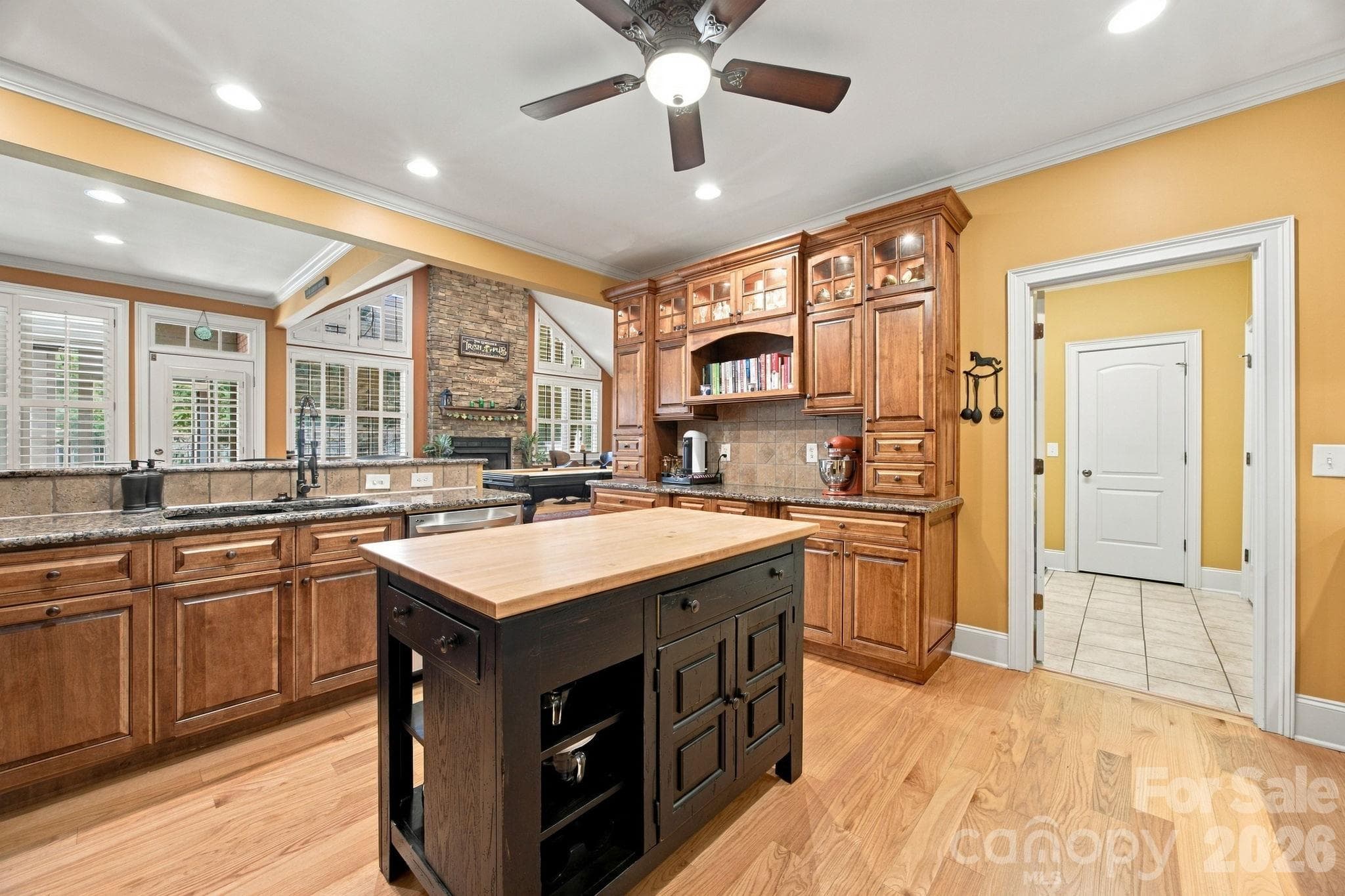 Single Family Residence at 6026 Stonepath Lane, Waxhaw, photo 16 of 48