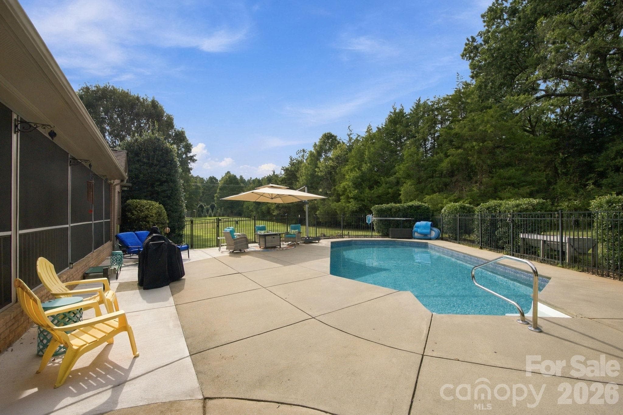 Single Family Residence at 6026 Stonepath Lane, Waxhaw, photo 37 of 48