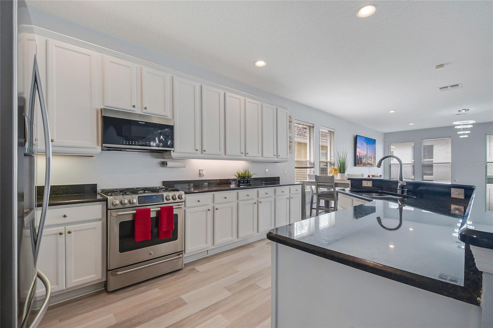 Single Family Residence at 7186 WILD STRAWBERRY RUN, WINTER GARDEN, photo 28 of 76