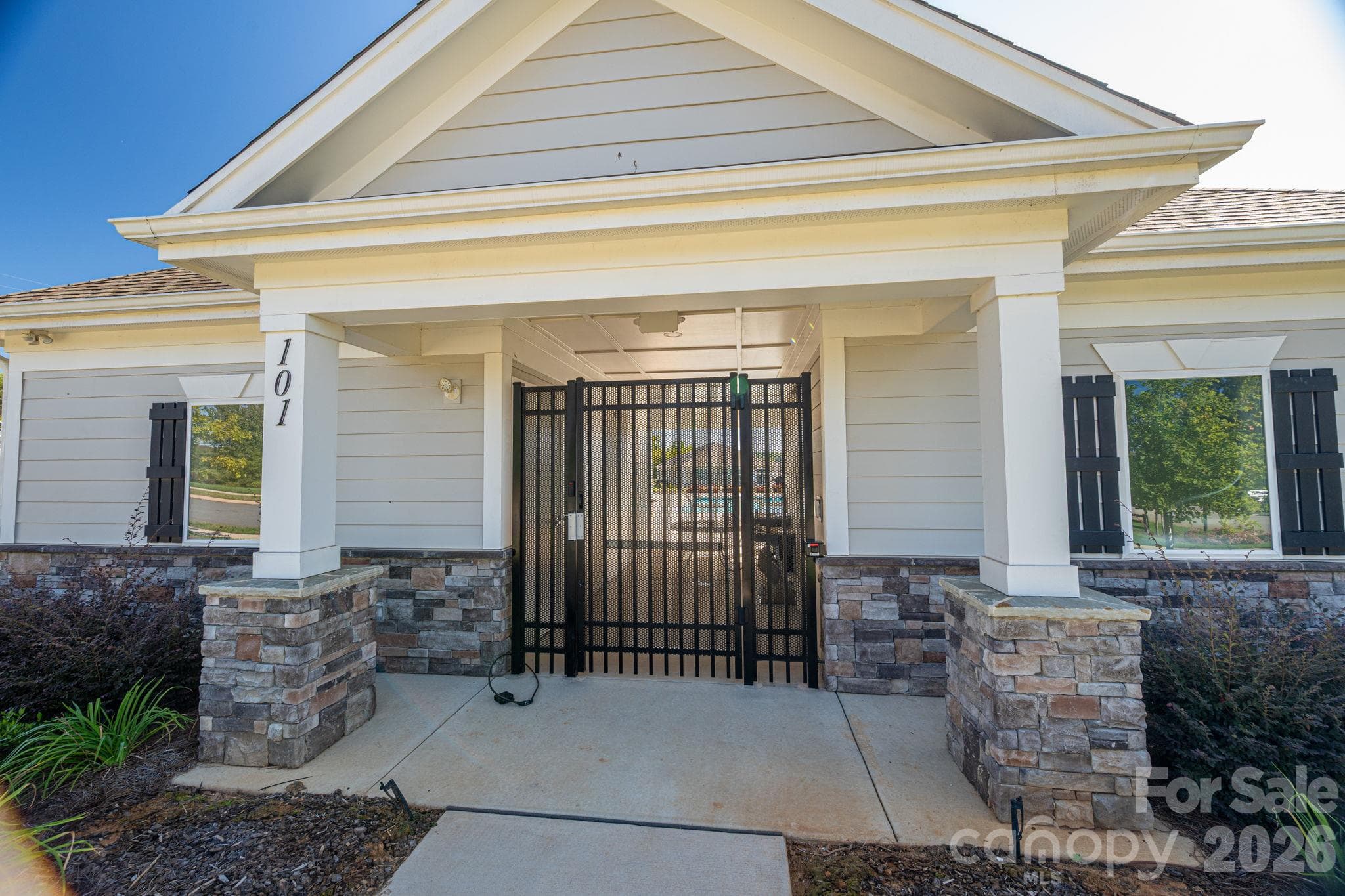 Gated pool - 1021 Foxberry Lane, Maiden