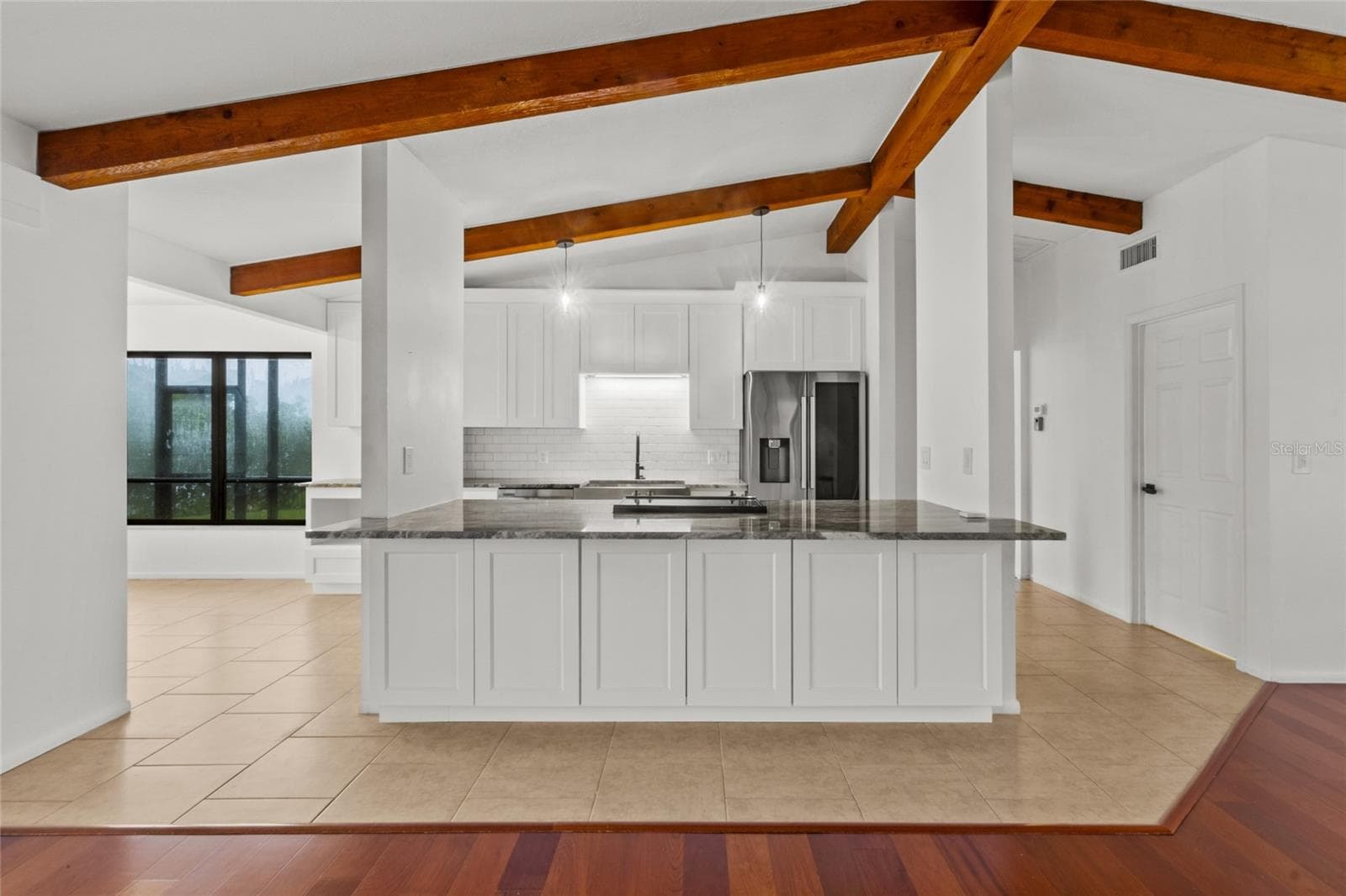 Single Family Residence at 5424 AMERICA DR, SARASOTA, photo 8 of 36