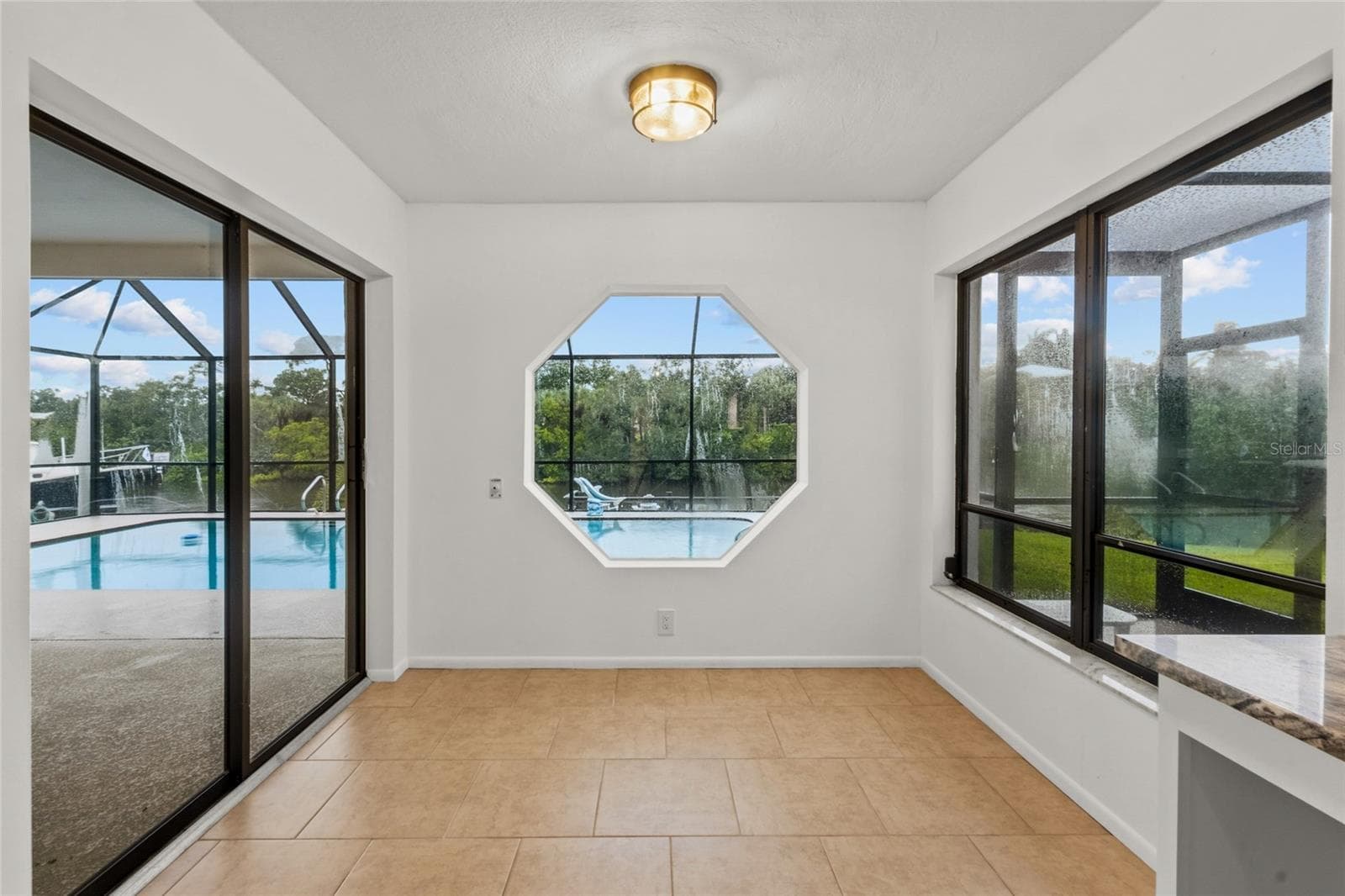 Single Family Residence at 5424 AMERICA DR, SARASOTA, photo 14 of 36