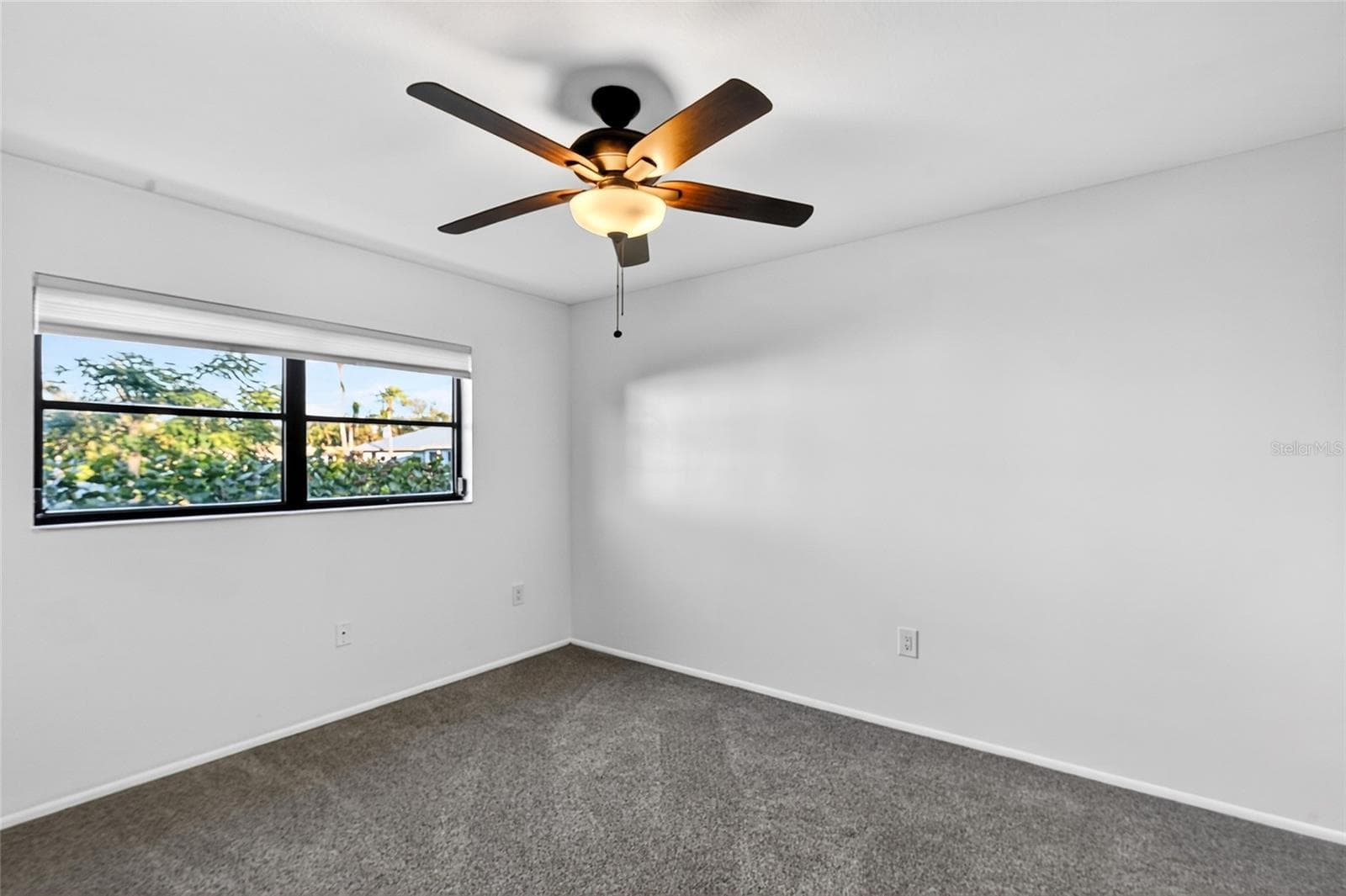 Single Family Residence at 5424 AMERICA DR, SARASOTA, photo 18 of 36