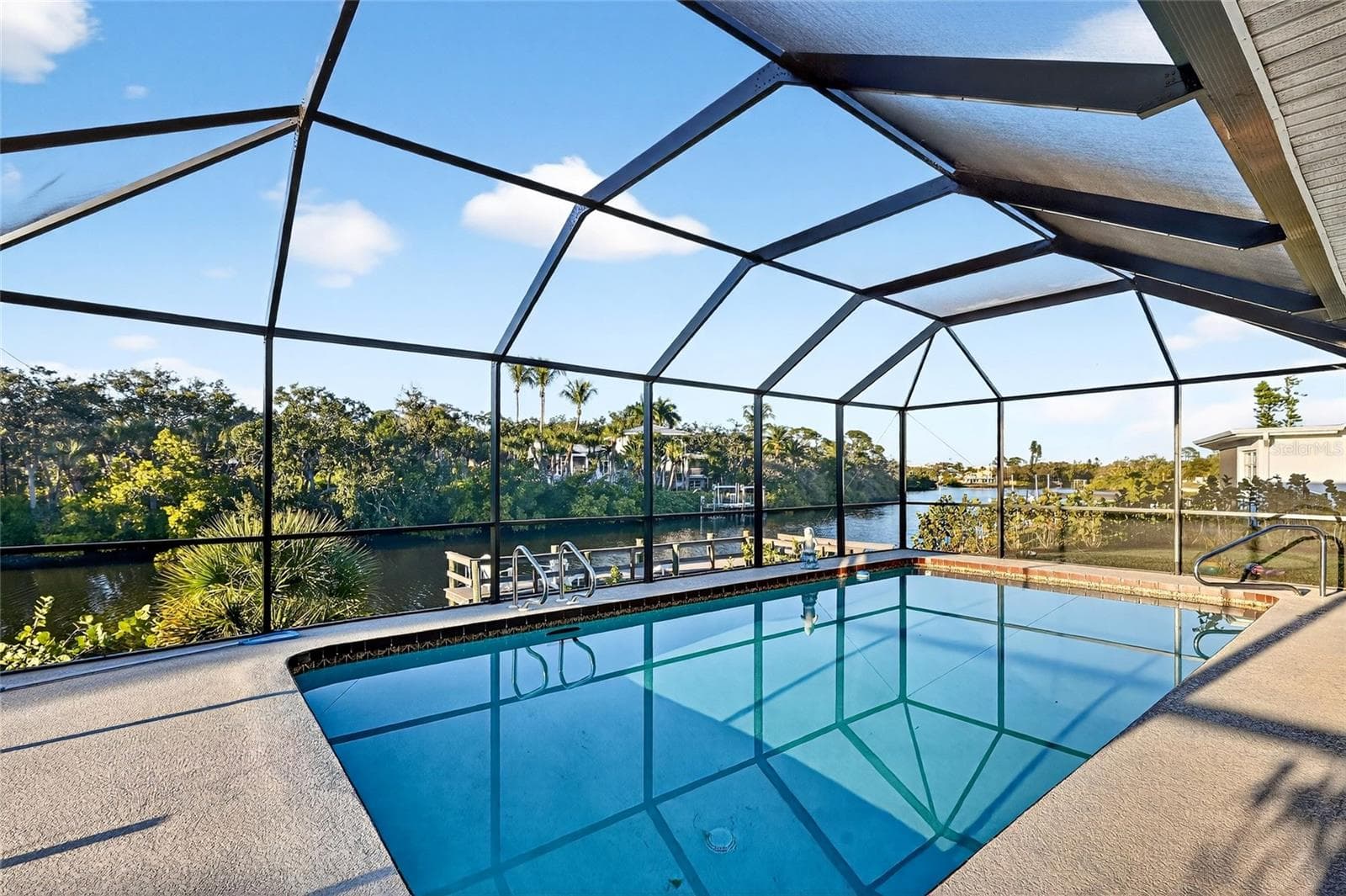 Single Family Residence at 5424 AMERICA DR, SARASOTA, photo 24 of 36