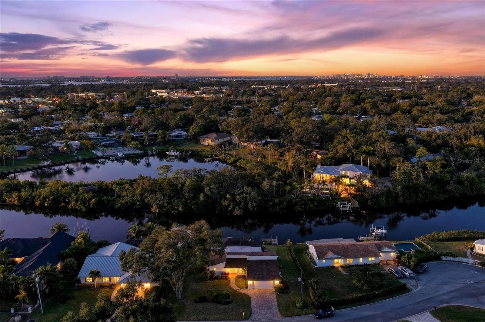 Single Family Residence at 5424 AMERICA DR, SARASOTA, photo 29 of 36