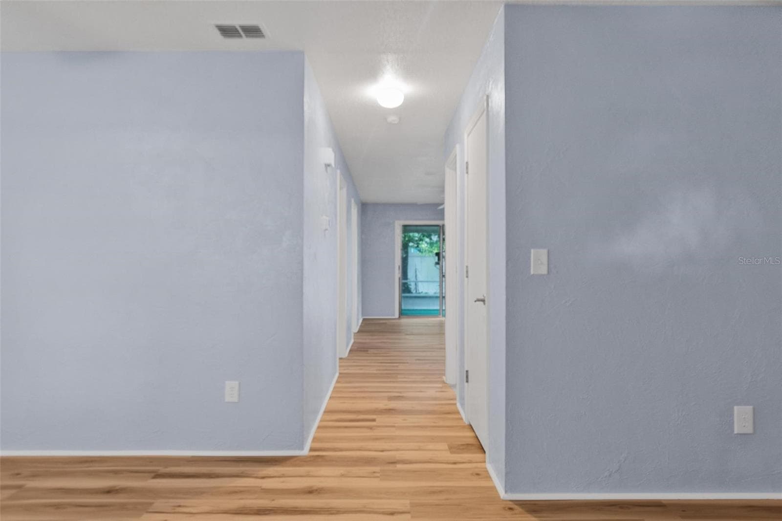 Villa at 1628 ANNISTON AVE, HOLLY HILL, photo 8 of 44