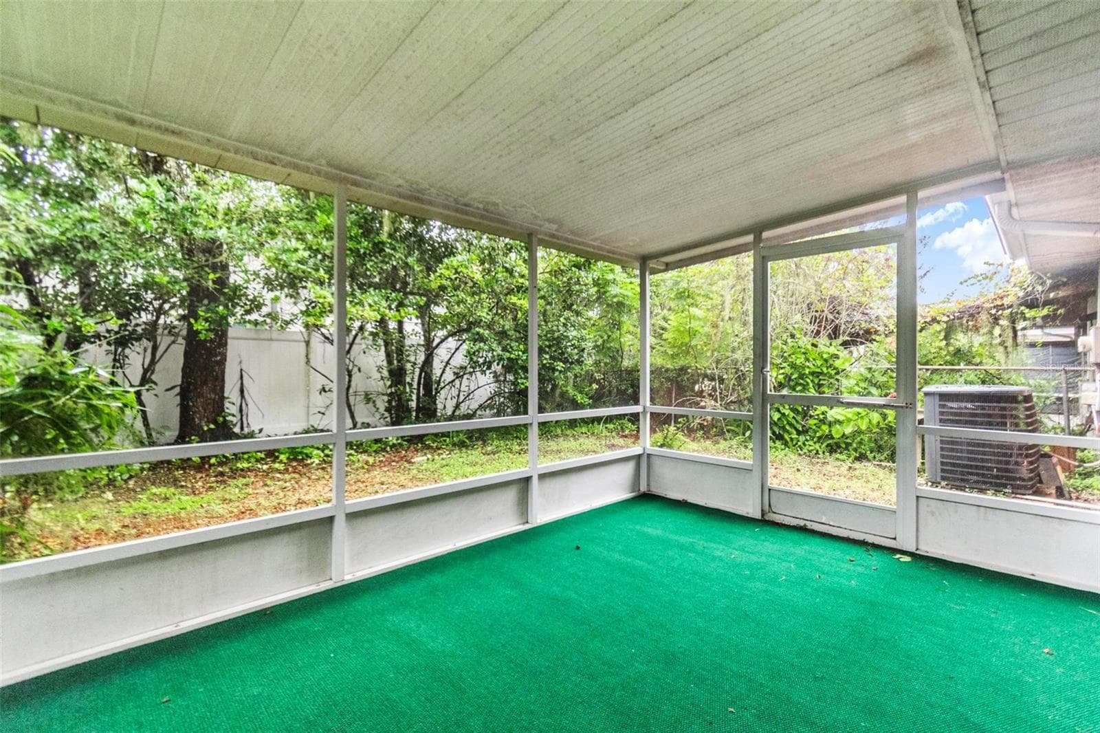Villa at 1628 ANNISTON AVE, HOLLY HILL, photo 33 of 44