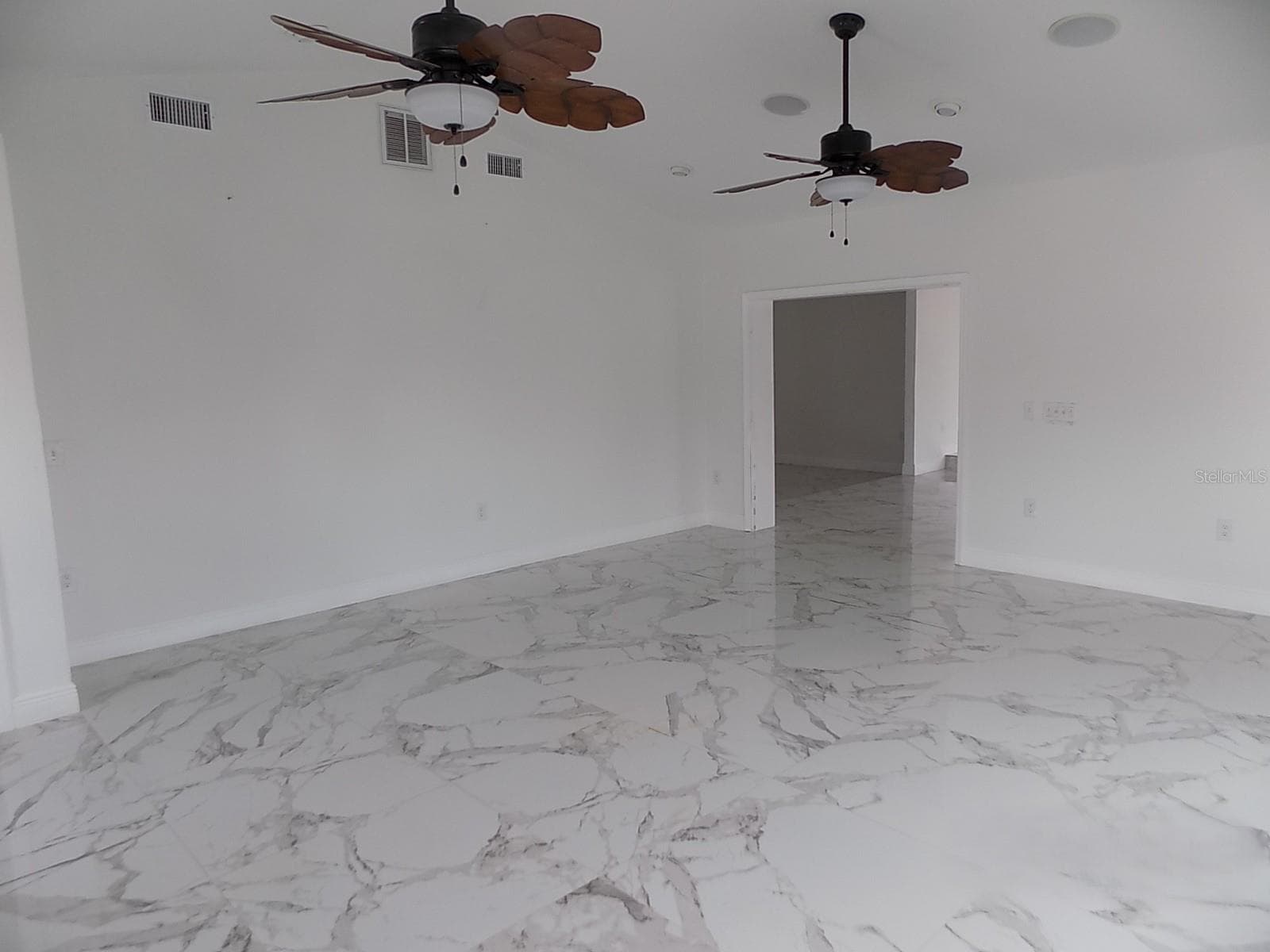 Single Family Residence at 13701 GARRIS DR, HUDSON, photo 2 of 32