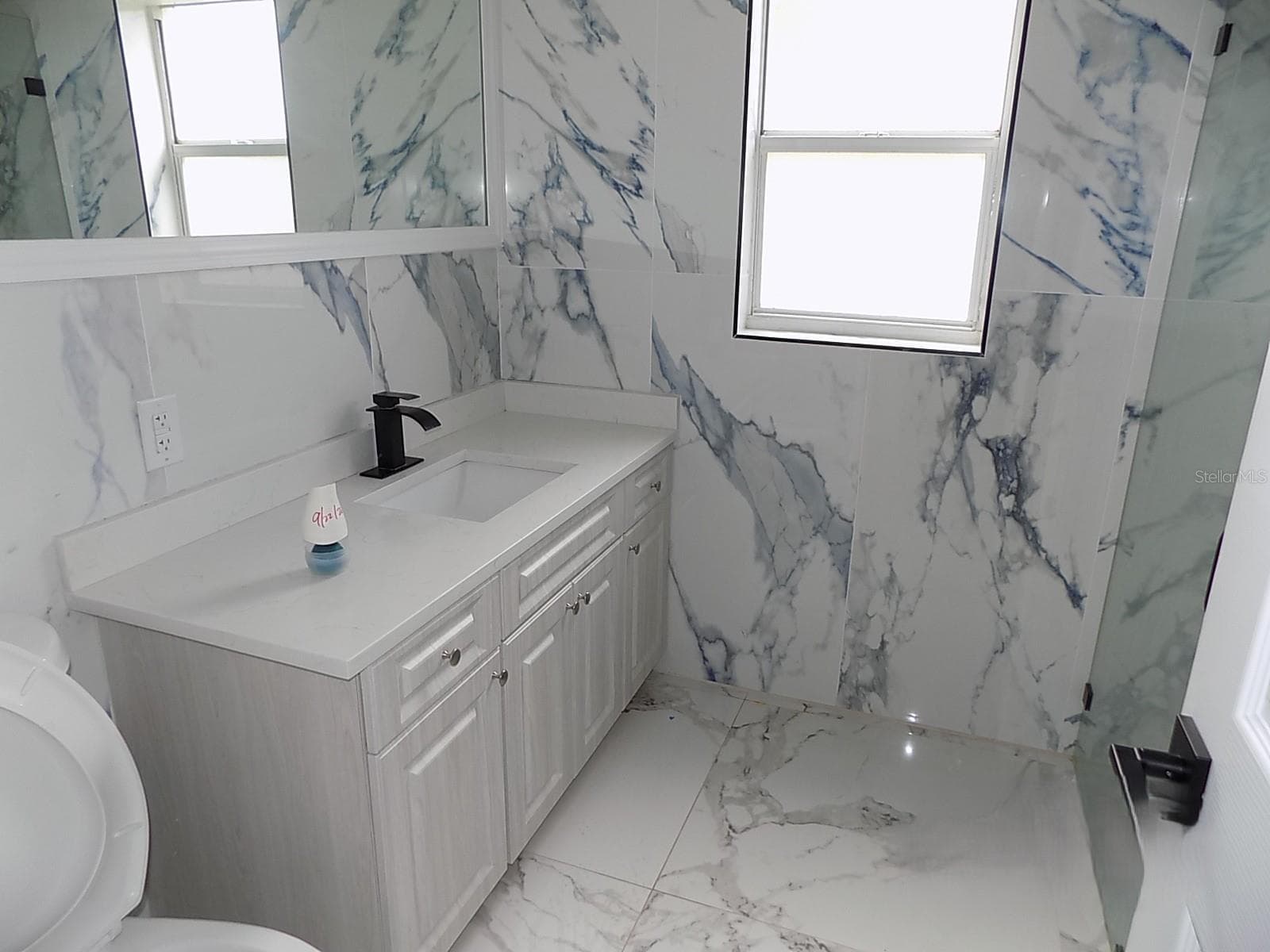 Single Family Residence at 13701 GARRIS DR, HUDSON, photo 22 of 32