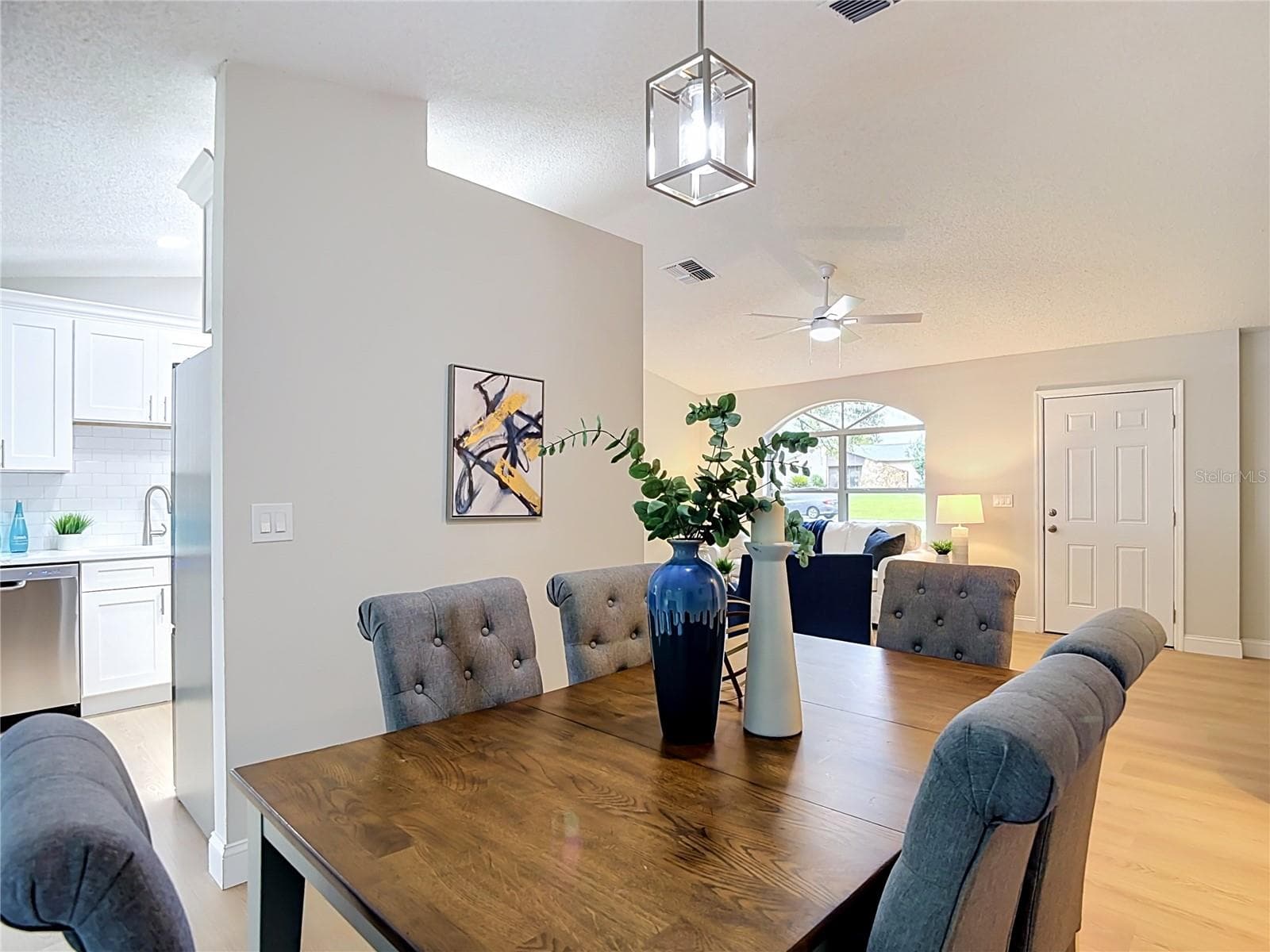Single Family Residence at 12135 SHAFTON RD, SPRING HILL, photo 7 of 26