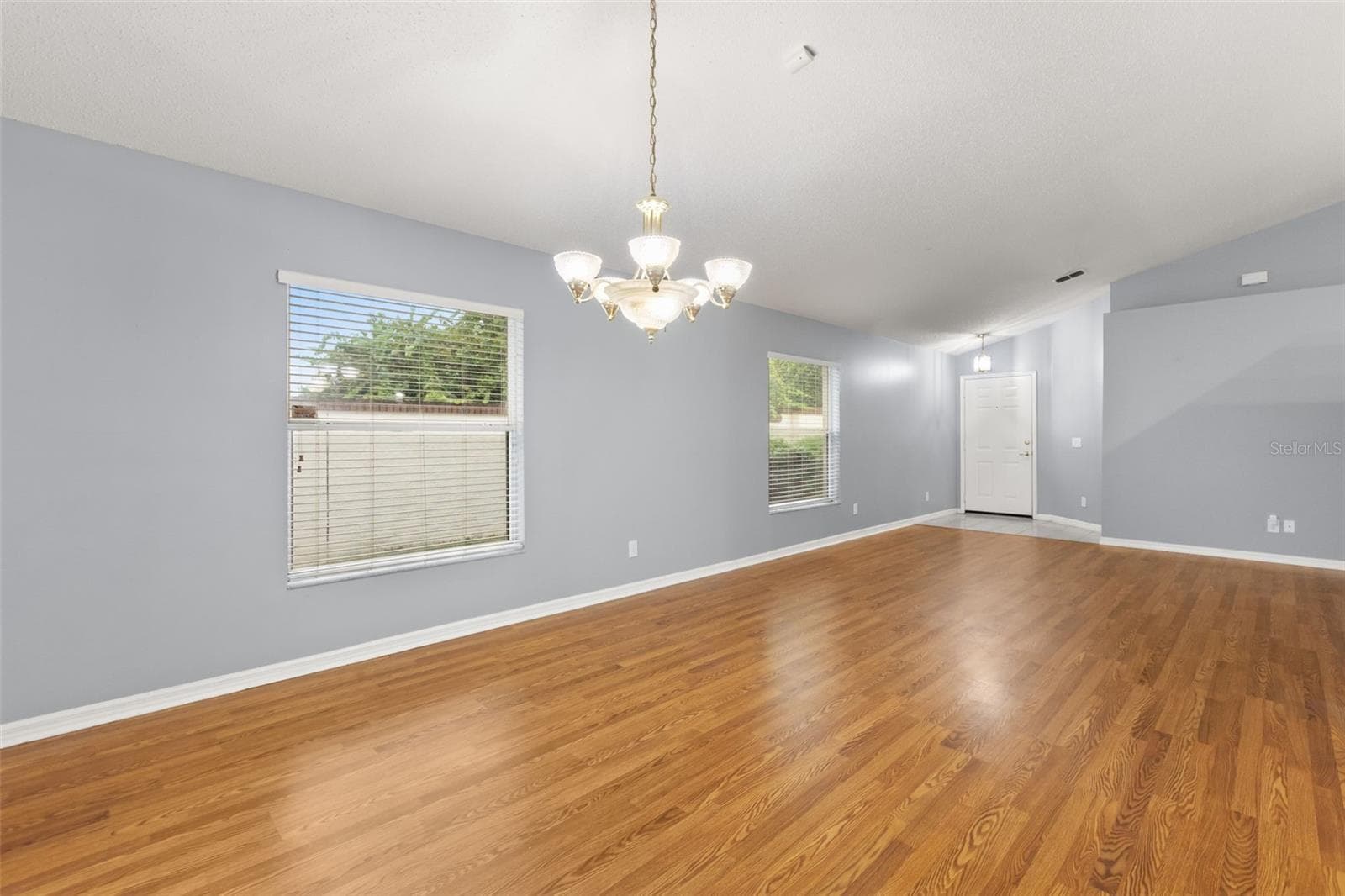 Dining and family room - 755 VIA MILANO, APOPKA