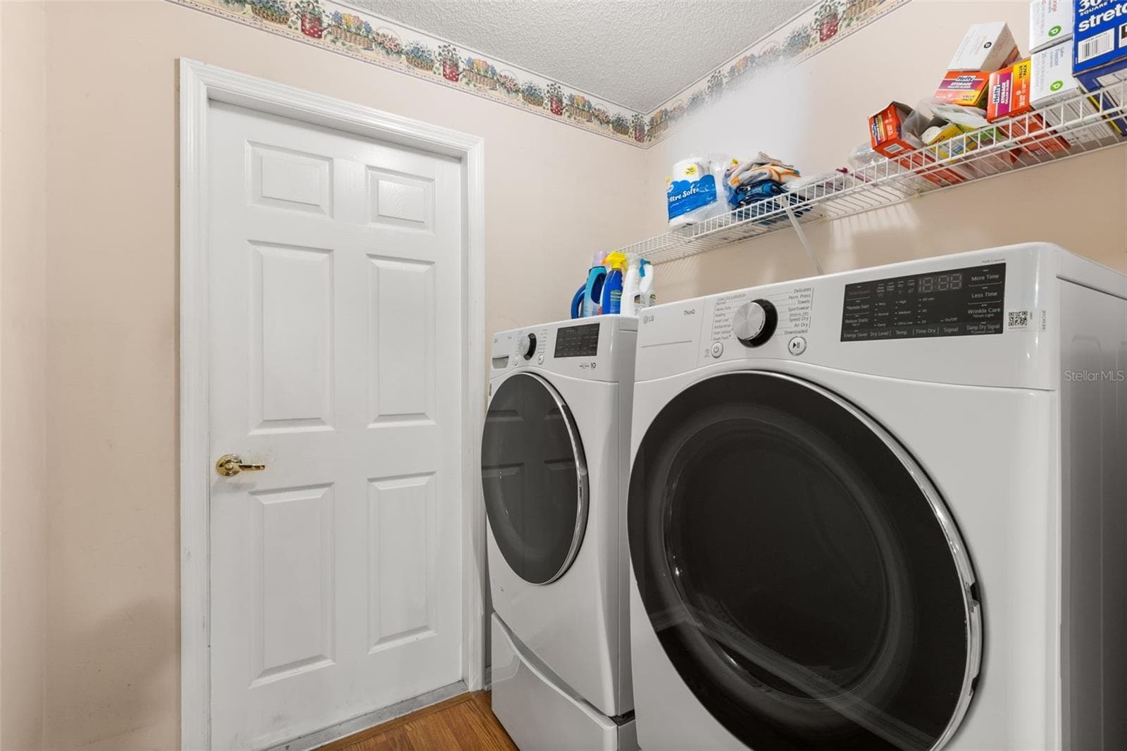Inside laundry room. LG washer n dryer convey - 755 VIA MILANO, APOPKA
