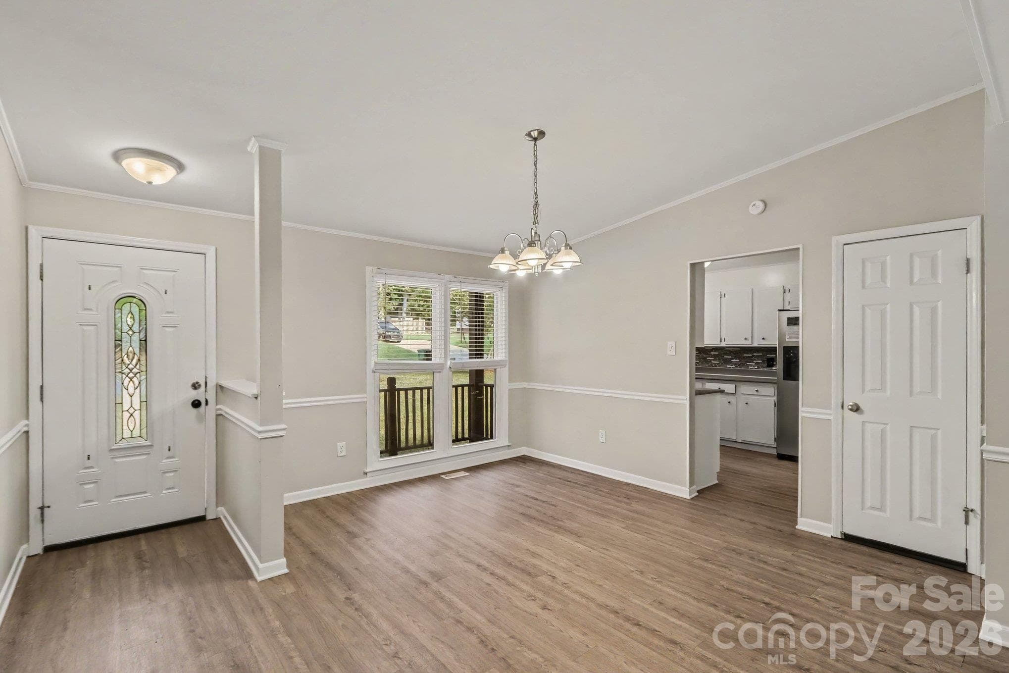 Single Family Residence at 8204 Strawberry Point Drive, Charlotte, photo 2 of 18