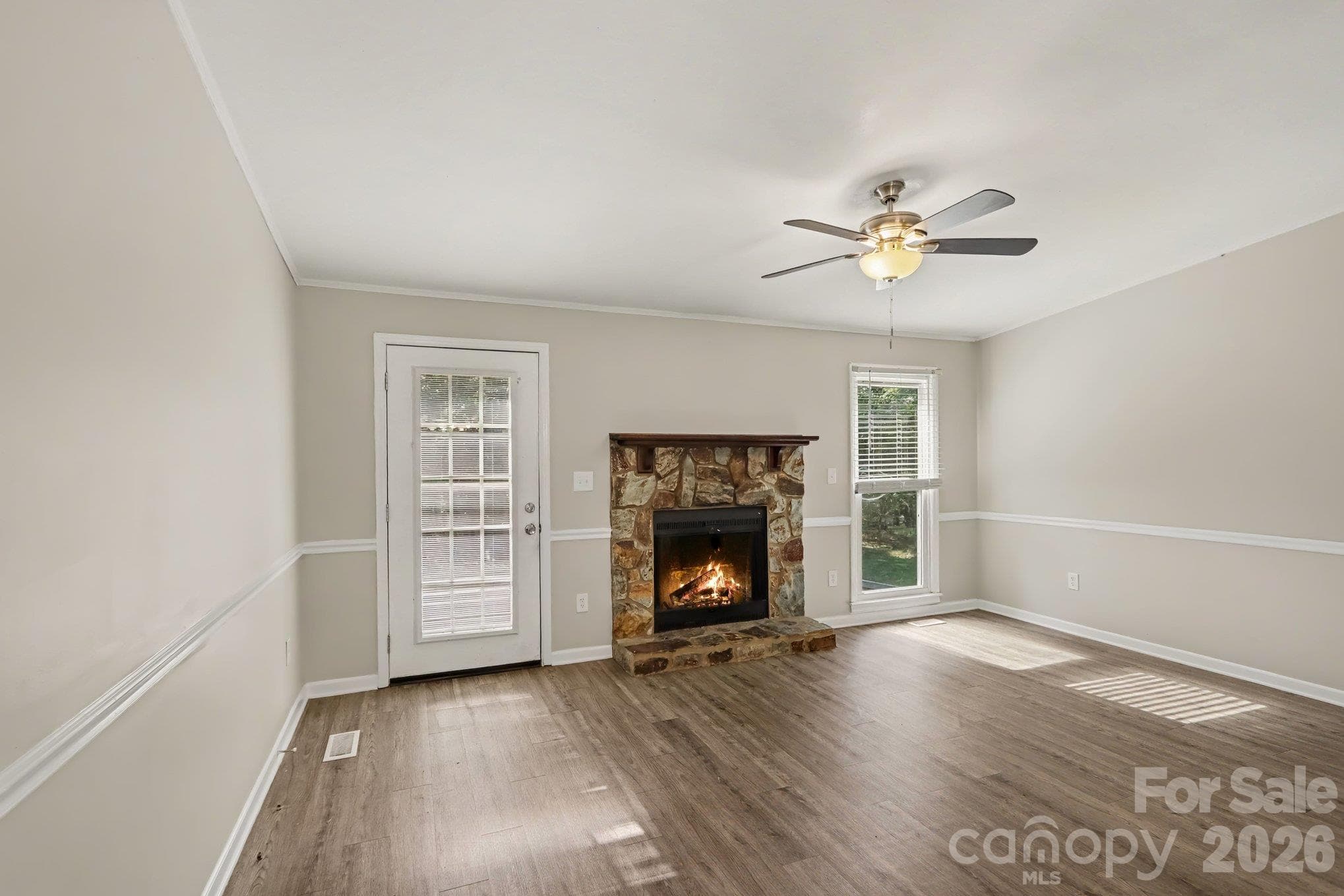 Single Family Residence at 8204 Strawberry Point Drive, Charlotte, photo 4 of 18