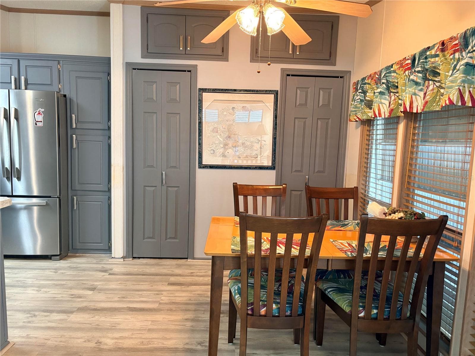 dining room table - 3062 ARTESIAN LN, NORTH FORT MYERS