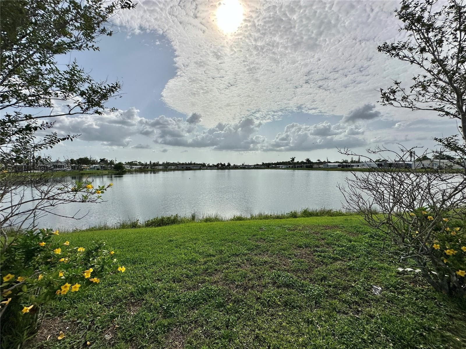 Lake Arrowhead - 3062 ARTESIAN LN, NORTH FORT MYERS