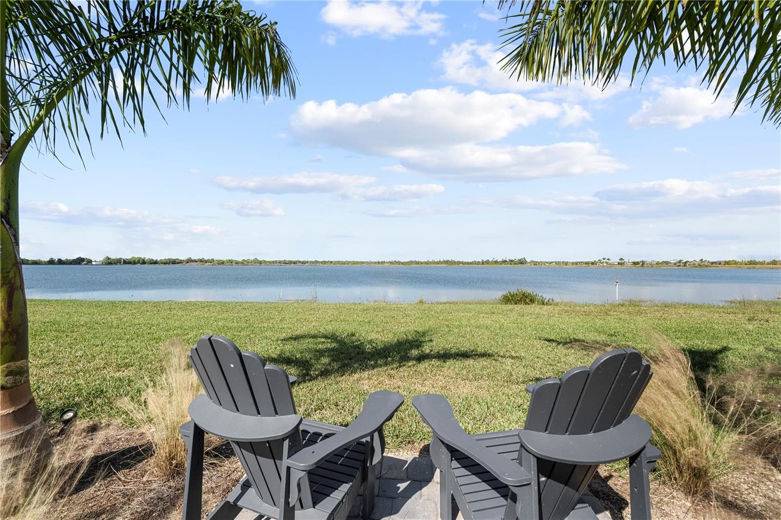 Single Family Residence at 42363 EDGEWATER DR, PUNTA GORDA, photo 2 of 84
