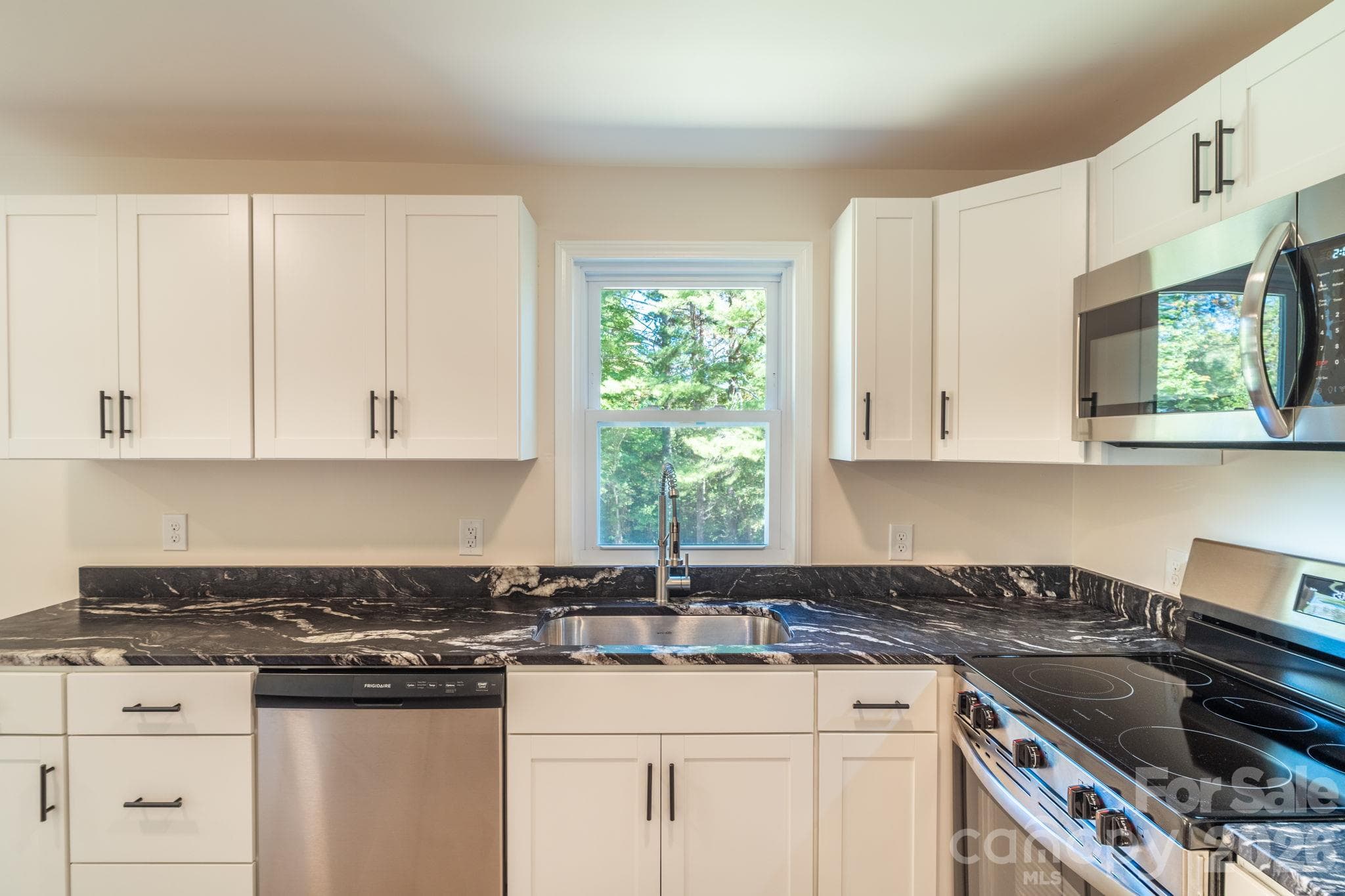 Kitchen - 3078 Pax Hill Road, Morganton