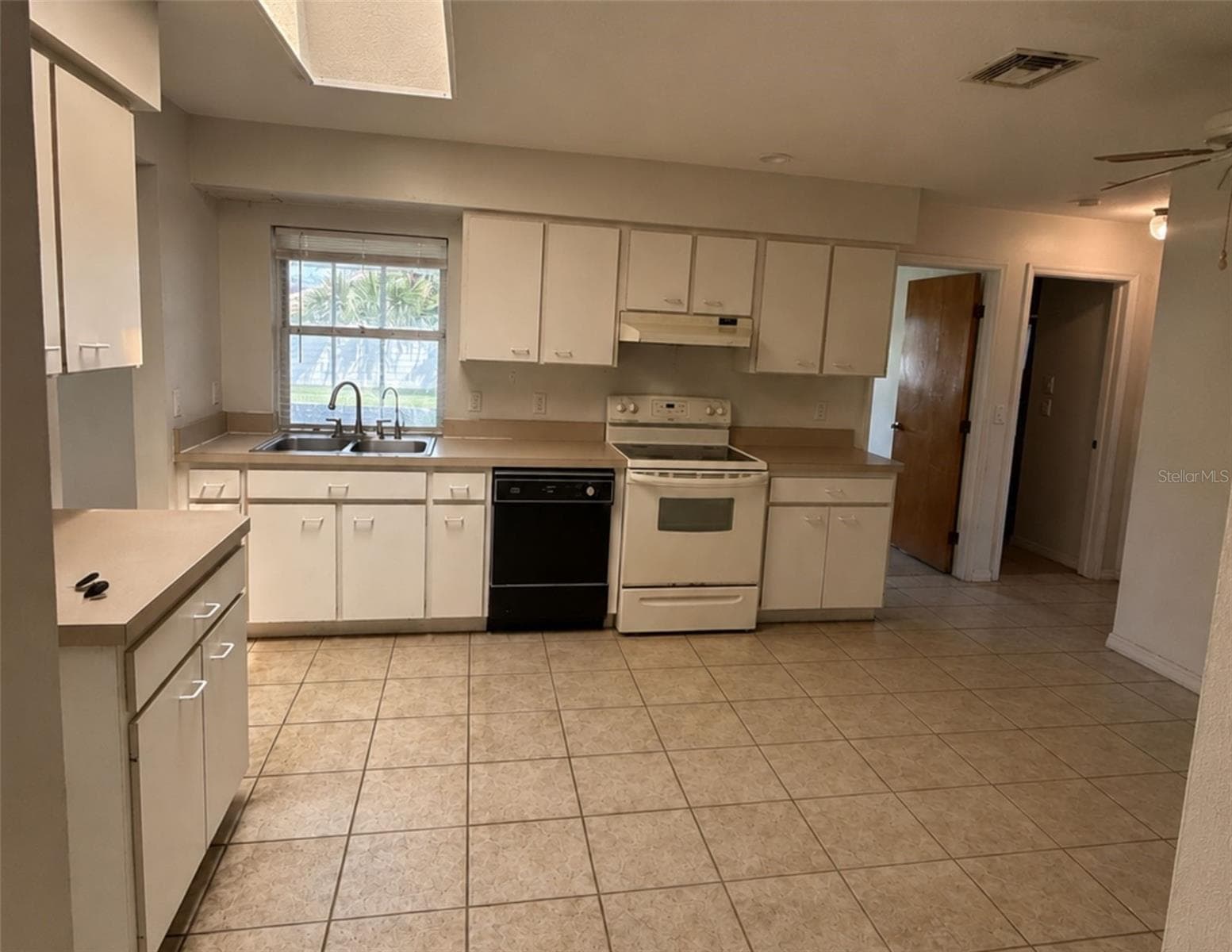 Single Family Residence at 21476 PEACHLAND BLVD, PORT CHARLOTTE, photo 12 of 26
