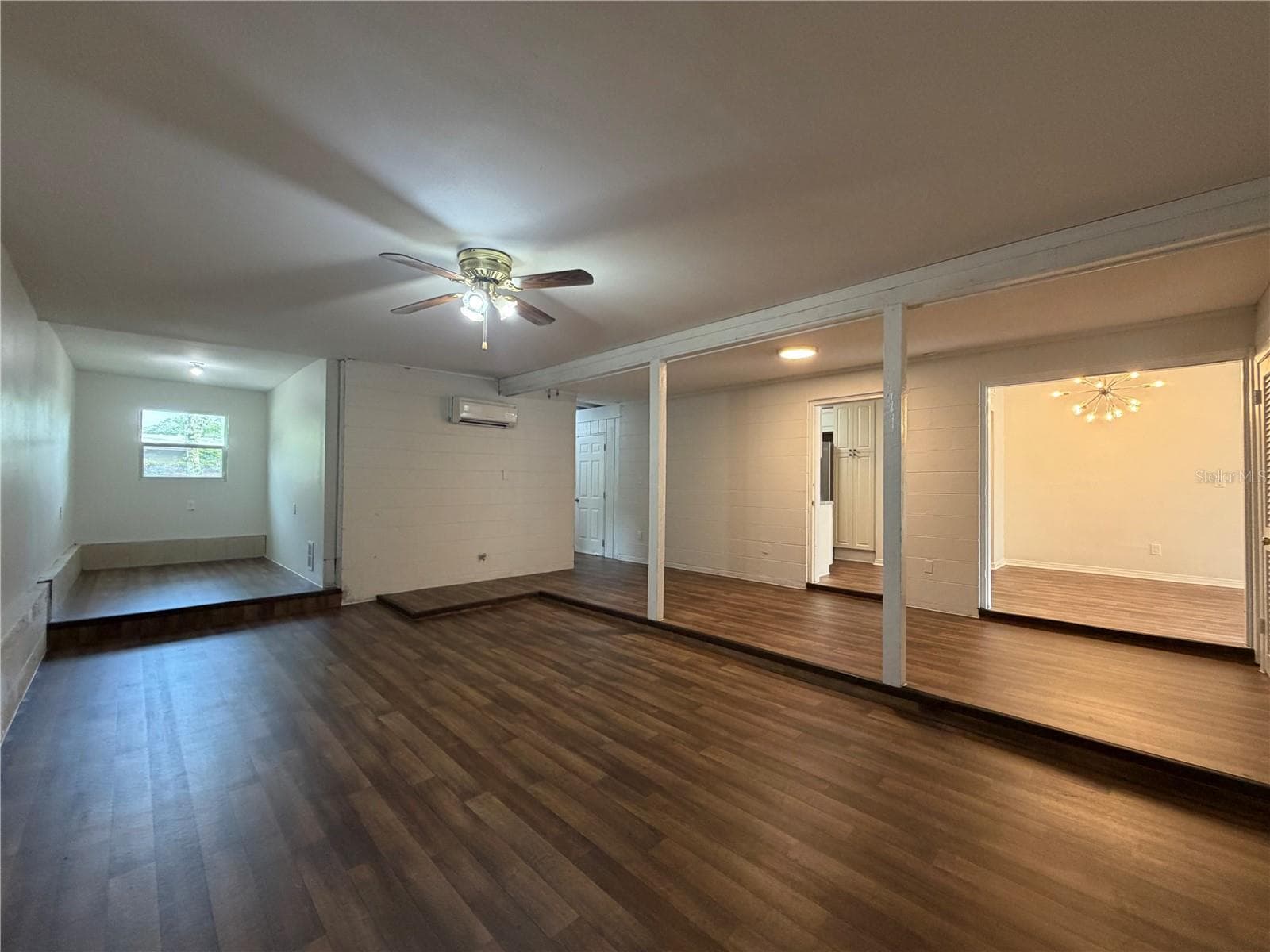 Single Family Residence at 409 BERWICK AVE, TEMPLE TERRACE, photo 4 of 22