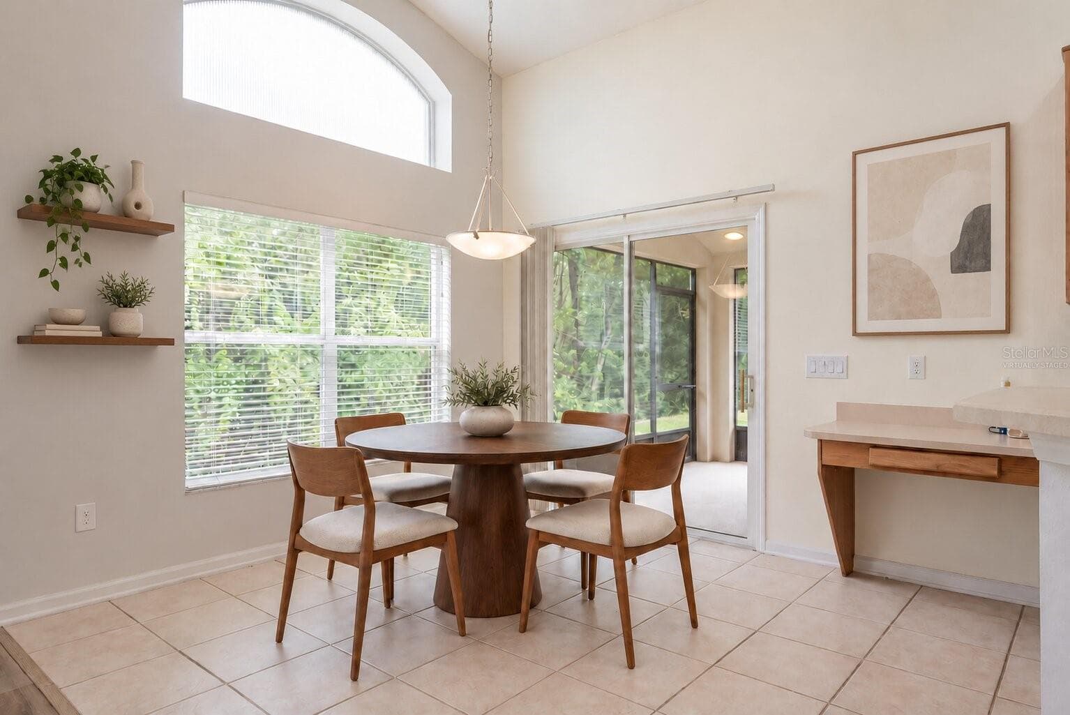 virtually staged - 3179 STONEHURST CIR, KISSIMMEE