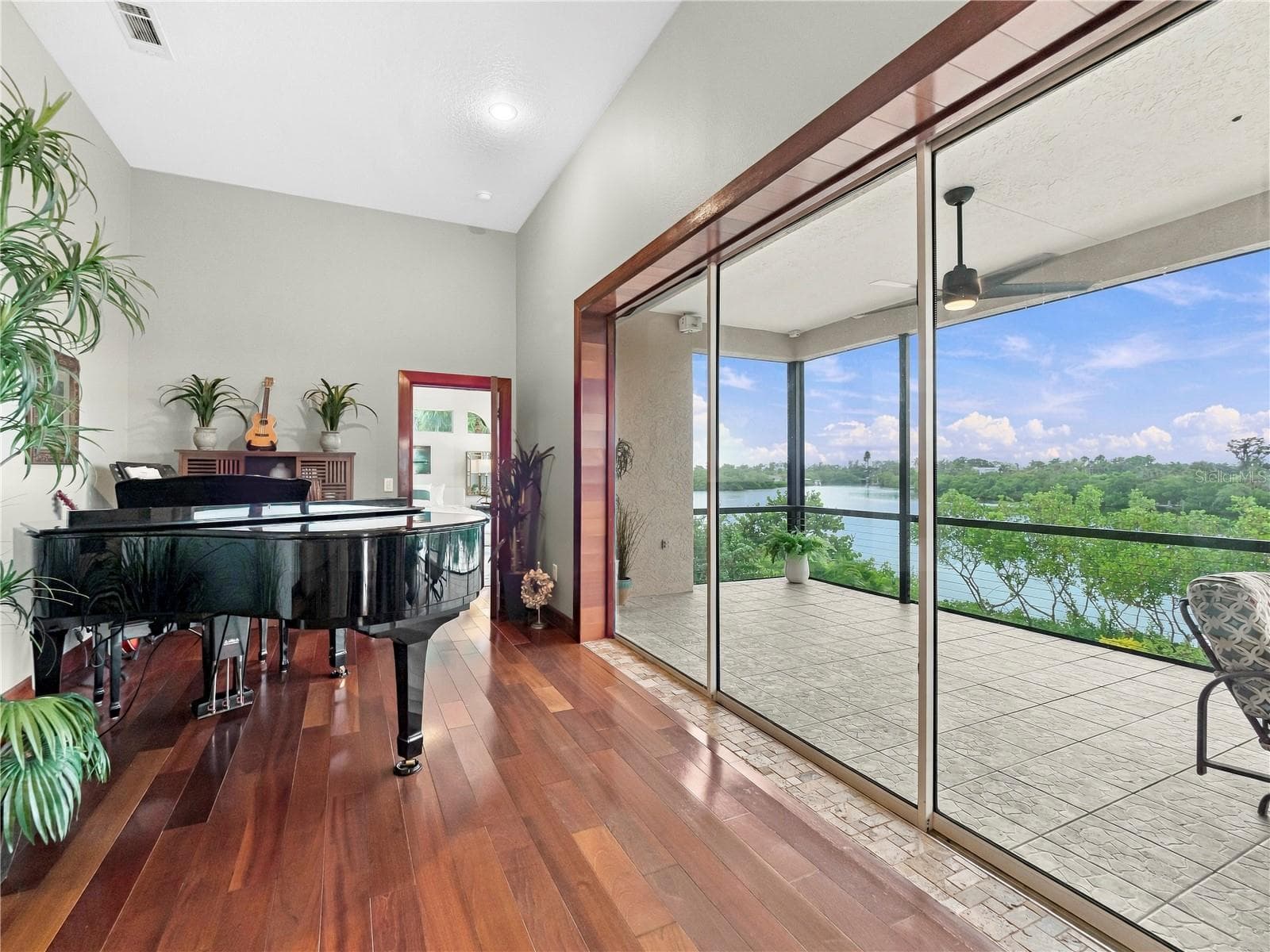 Single Family Residence at 908 BAYSHORE DR, TERRA CEIA, photo 19 of 101