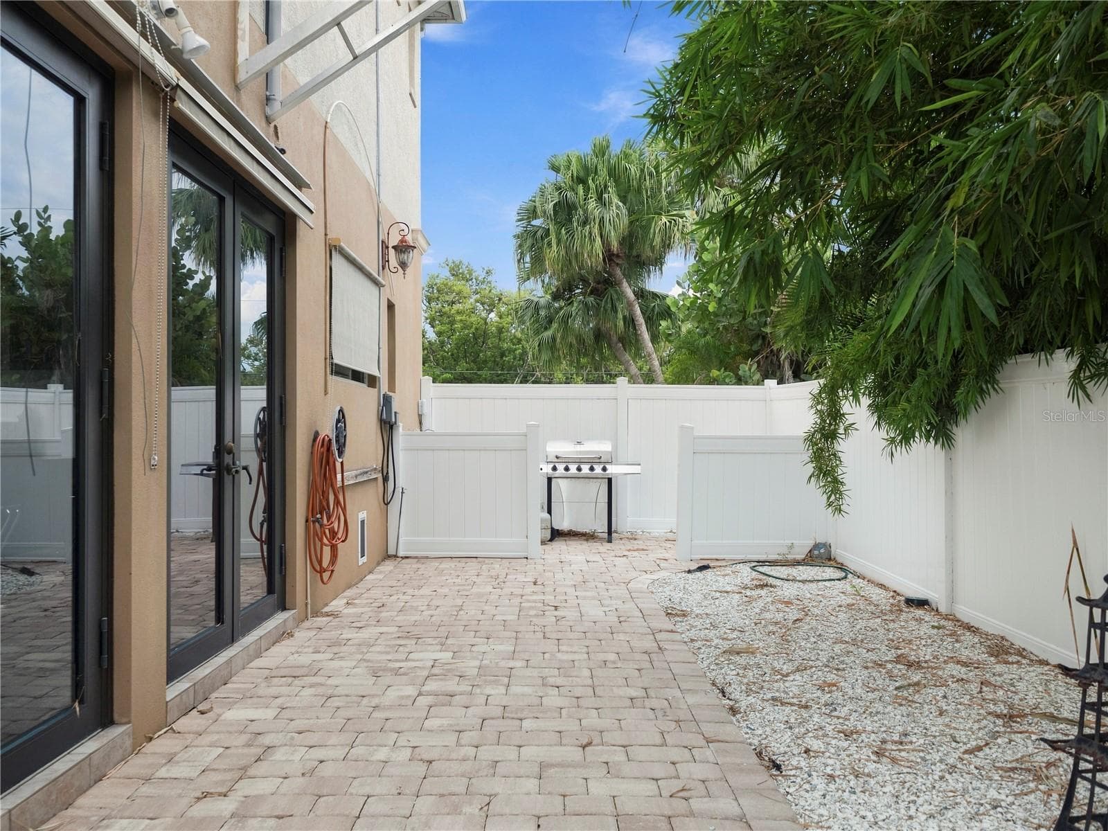Private Entry - 908 BAYSHORE DR, TERRA CEIA