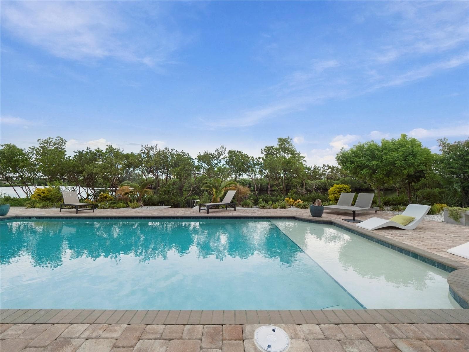 Single Family Residence at 908 BAYSHORE DR, TERRA CEIA, photo 79 of 101