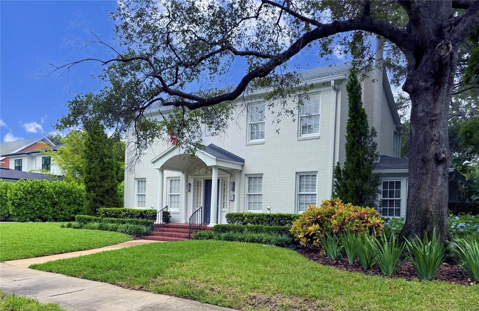 Single Family Residence at 3209 W PARKLAND BLVD, TAMPA, photo 3 of 64