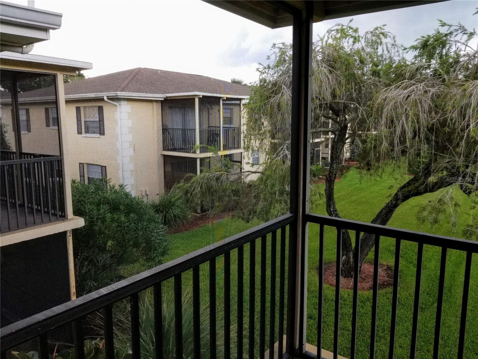 Screened Balcony Just Off Great Room - 13125 WILCOX RD #7-203, LARGO