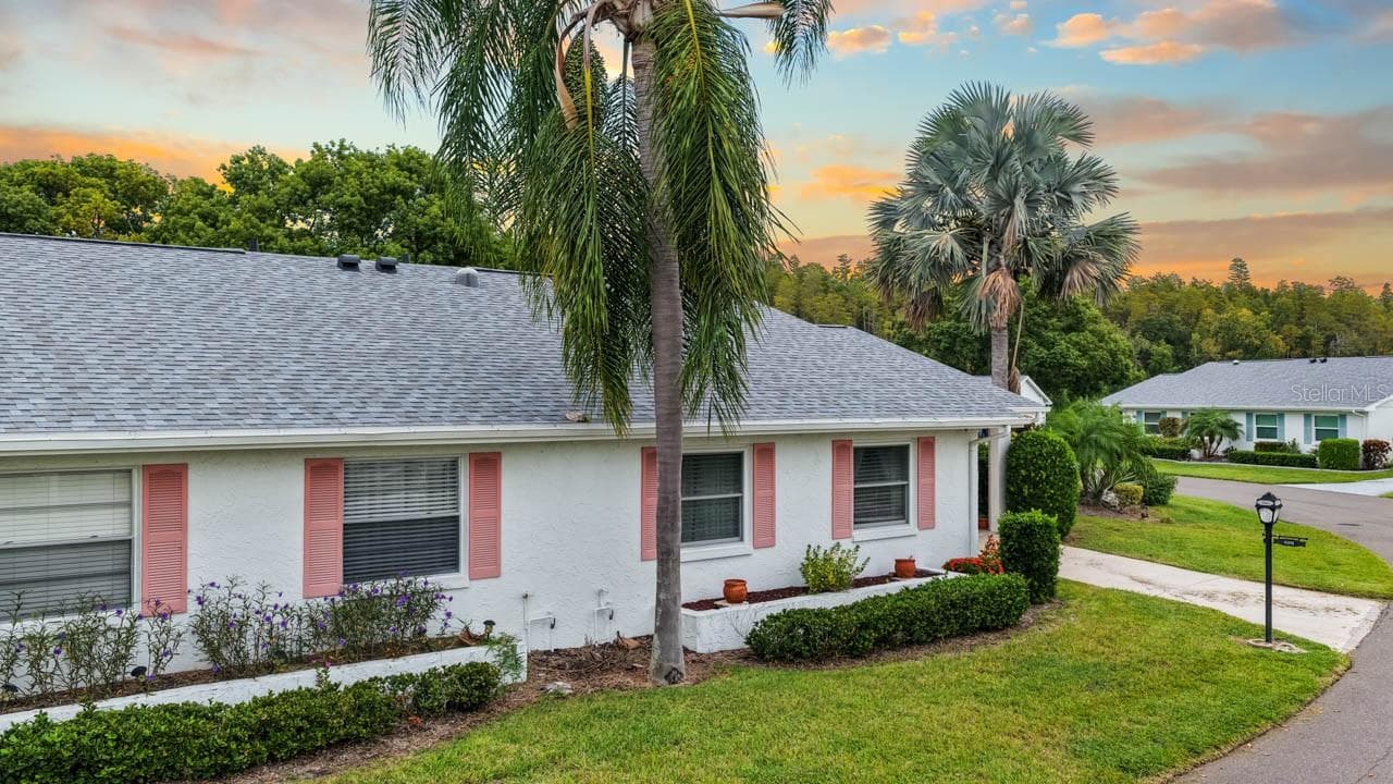 Condominium at 2346 GAINESBOROUGH LOOP #211, SUN CITY CENTER, photo 25 of 54