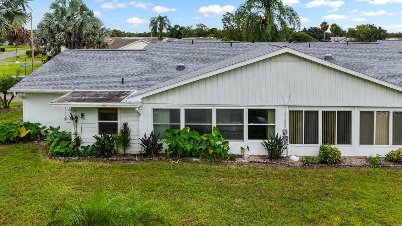 Condominium at 2346 GAINESBOROUGH LOOP #211, SUN CITY CENTER, photo 35 of 54