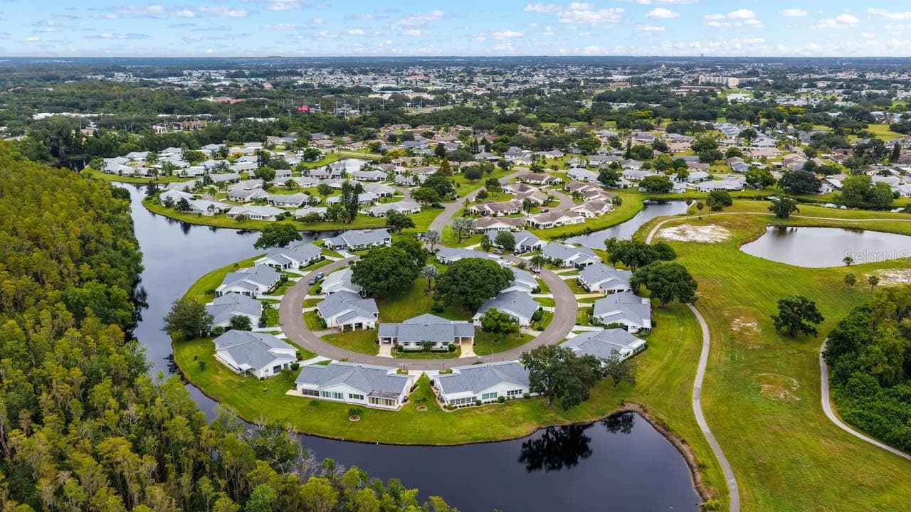 Condominium at 2346 GAINESBOROUGH LOOP #211, SUN CITY CENTER, photo 37 of 54