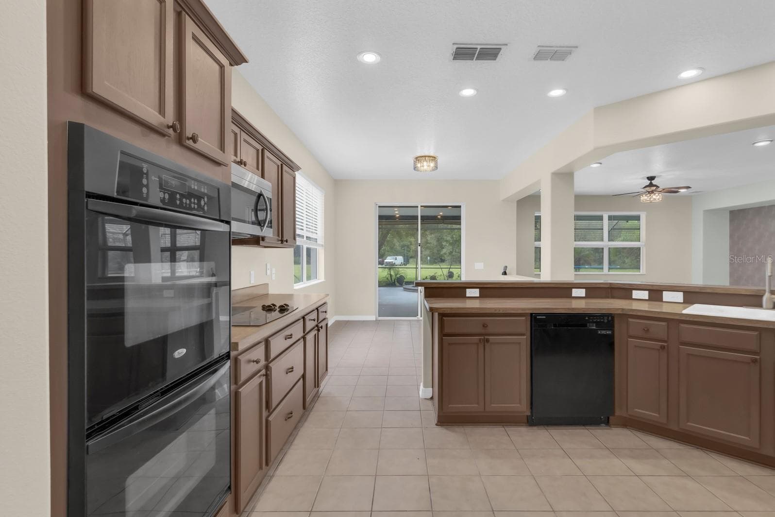 Single Family Residence at 4830 STONE ACRES CIR, ST CLOUD, photo 11 of 57