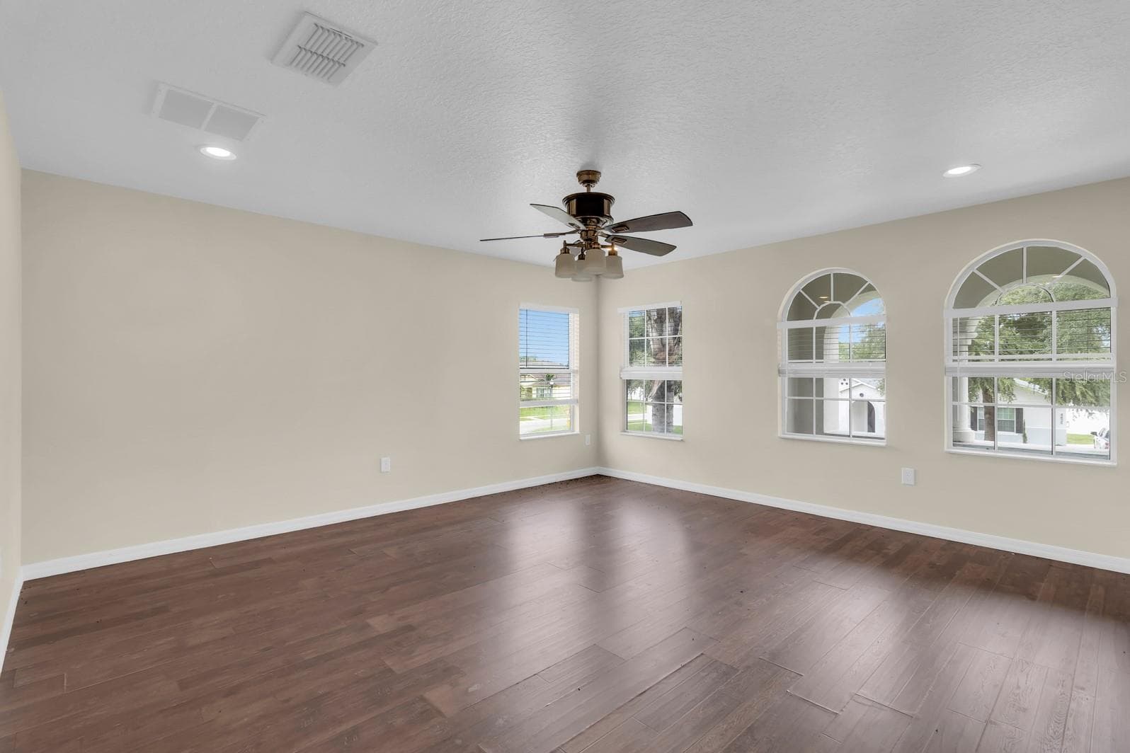 Single Family Residence at 4830 STONE ACRES CIR, ST CLOUD, photo 32 of 57