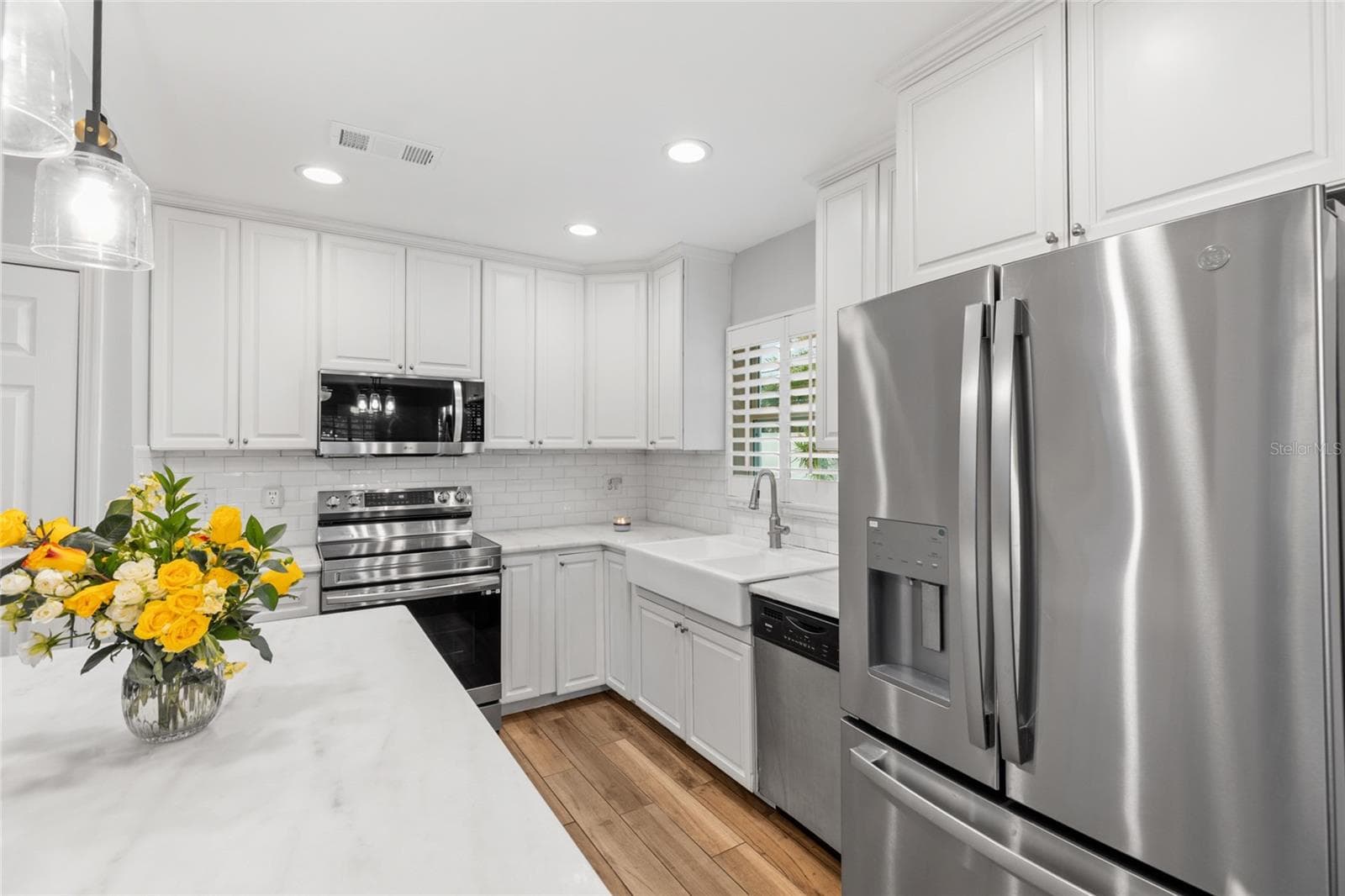 Single Family Residence at 5618 31ST AVE N, ST PETERSBURG, photo 11 of 41