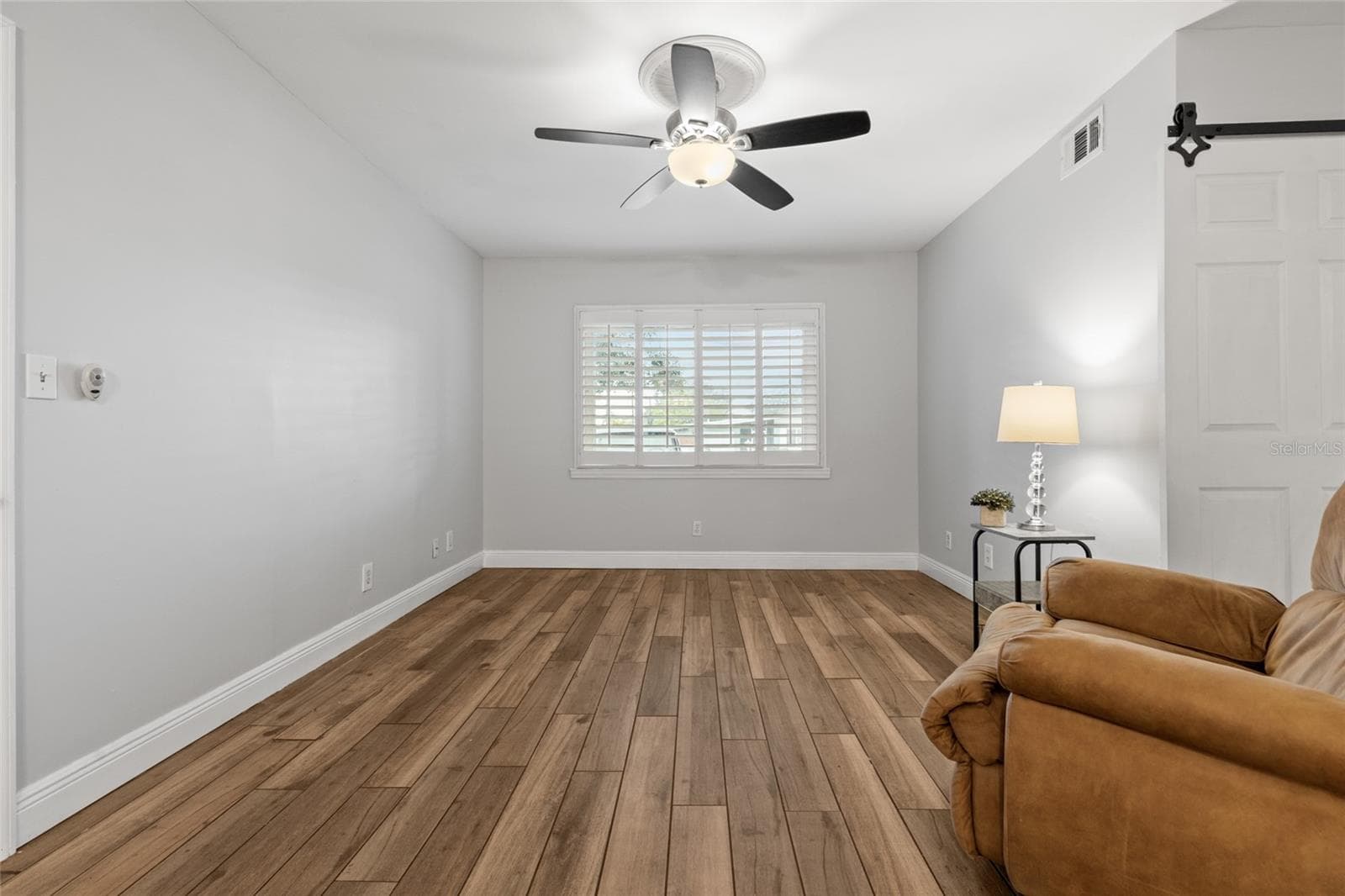 Single Family Residence at 5618 31ST AVE N, ST PETERSBURG, photo 18 of 41
