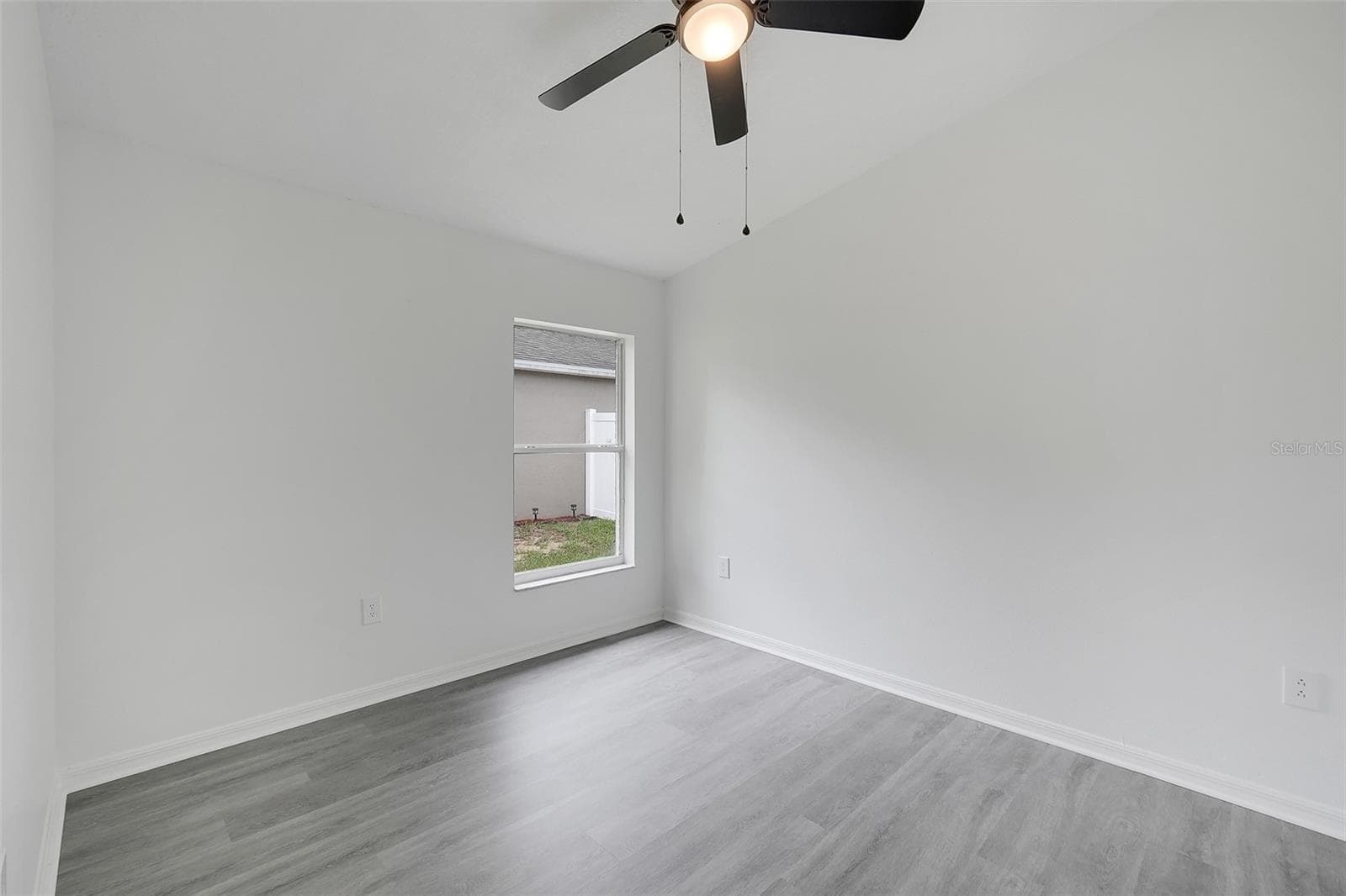 Single Family Residence at 213 VERBENA ST, DAVENPORT, photo 15 of 23