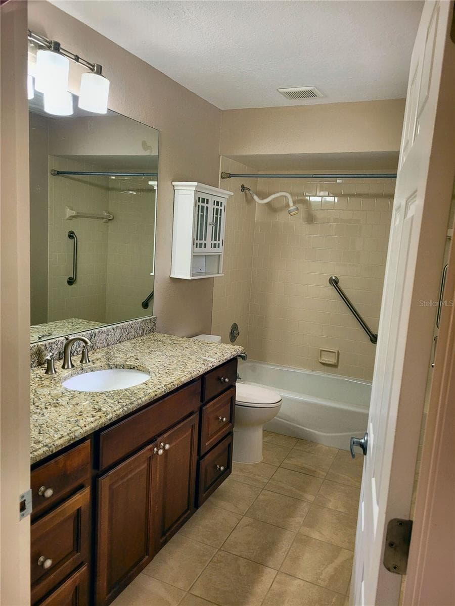 2nd Floor Bathroom - 4678 WILLOW WOOD CIR #38, SARASOTA