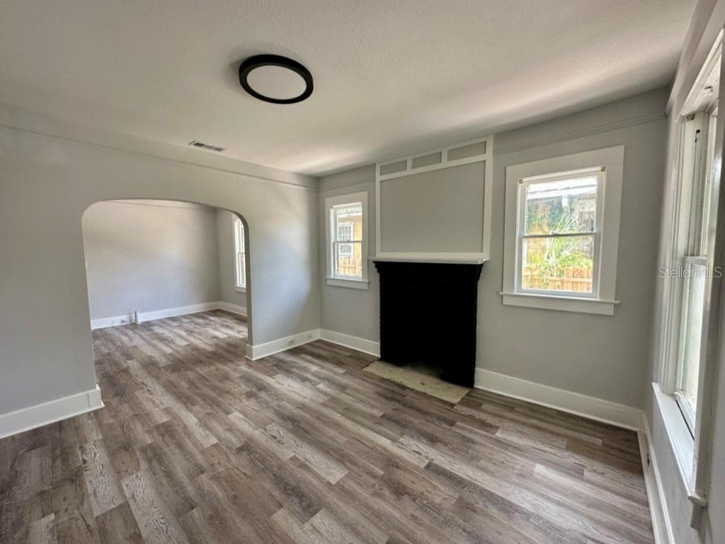 Triplex at 1021 E CAYUGA ST, TAMPA, photo 5 of 39