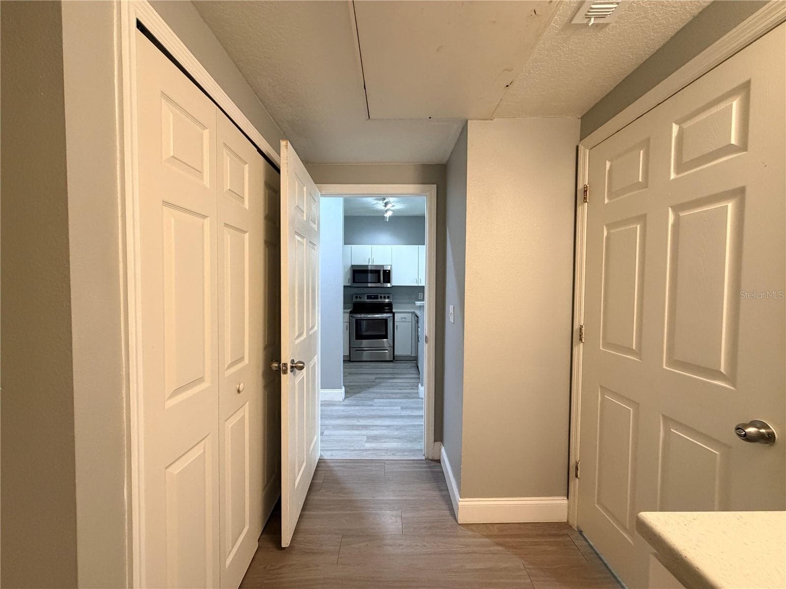 Condominium at 1910 E PALM AVE #8106, TAMPA, photo 26 of 49